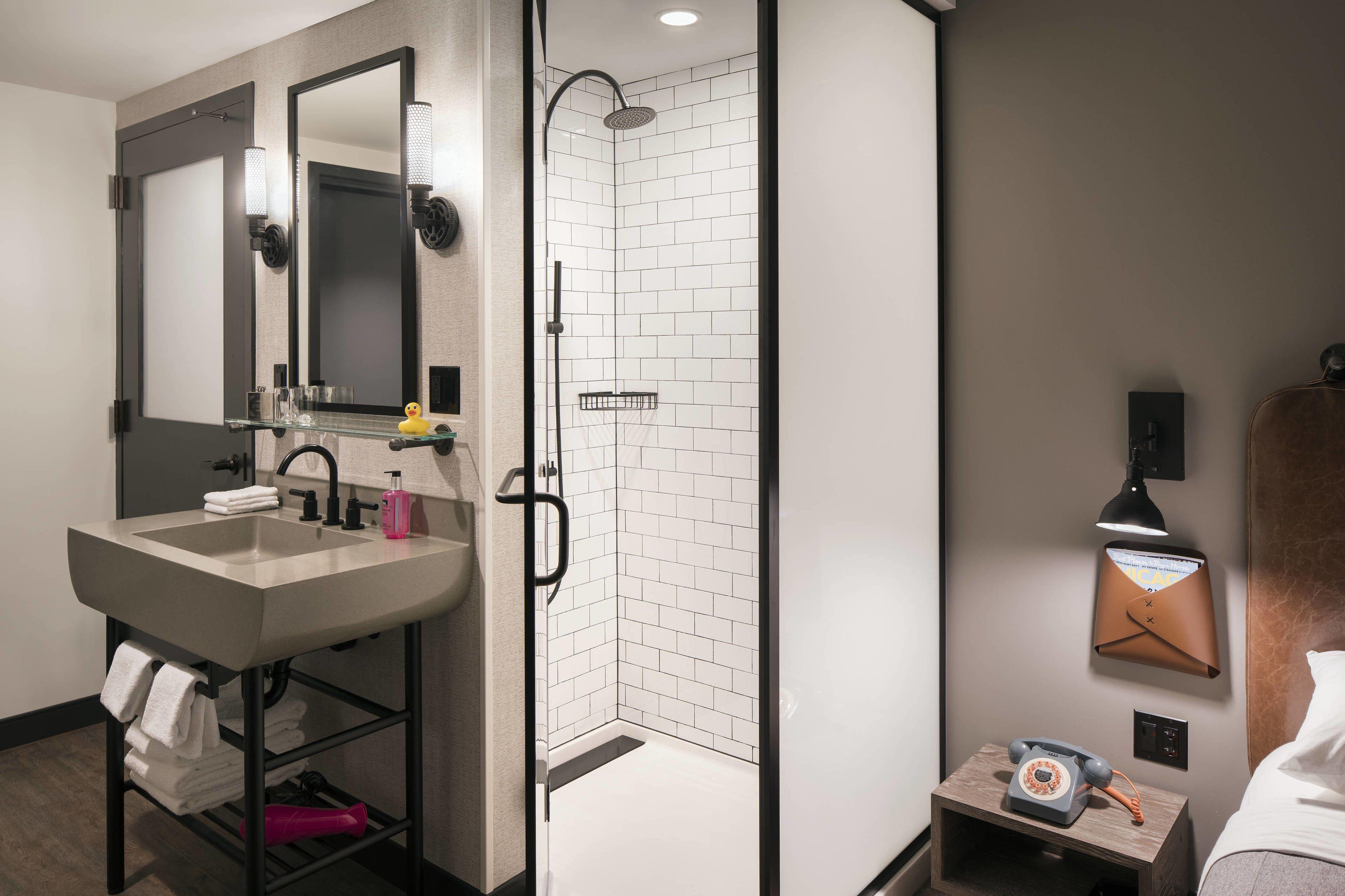 Hotel Moxy Downtown Chicago