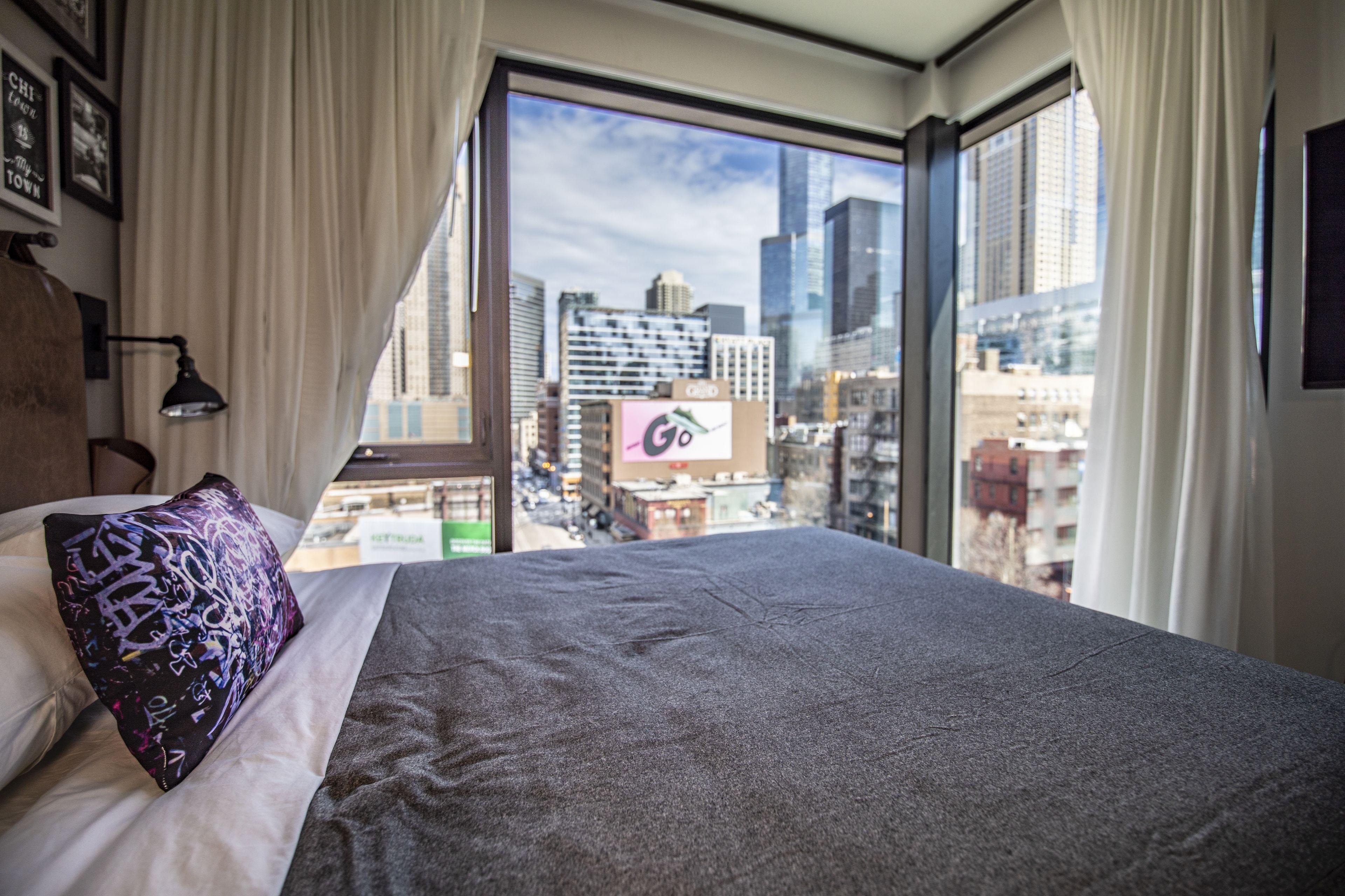 Moxy Downtown Hotel Chicago