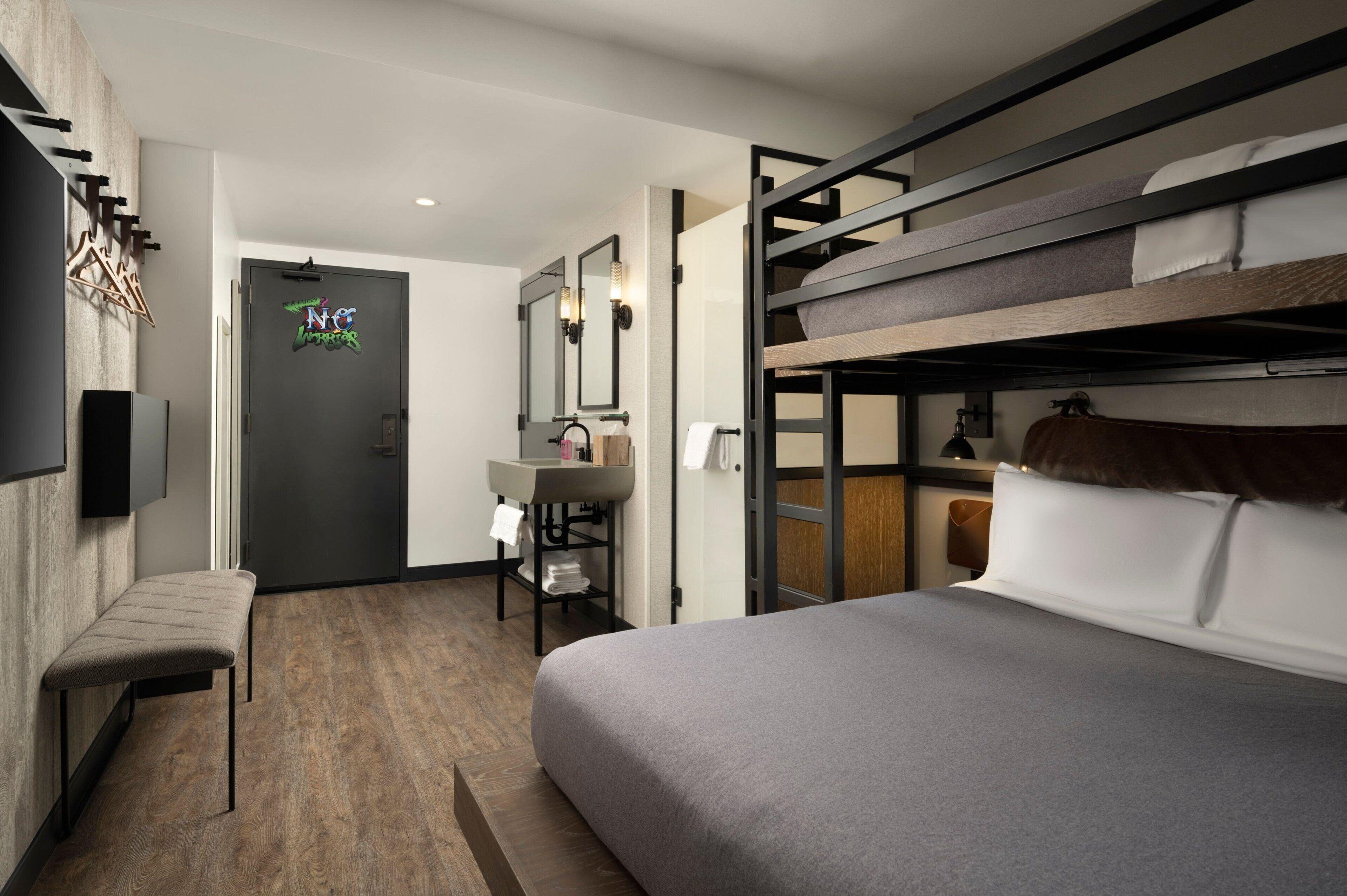 Moxy Downtown