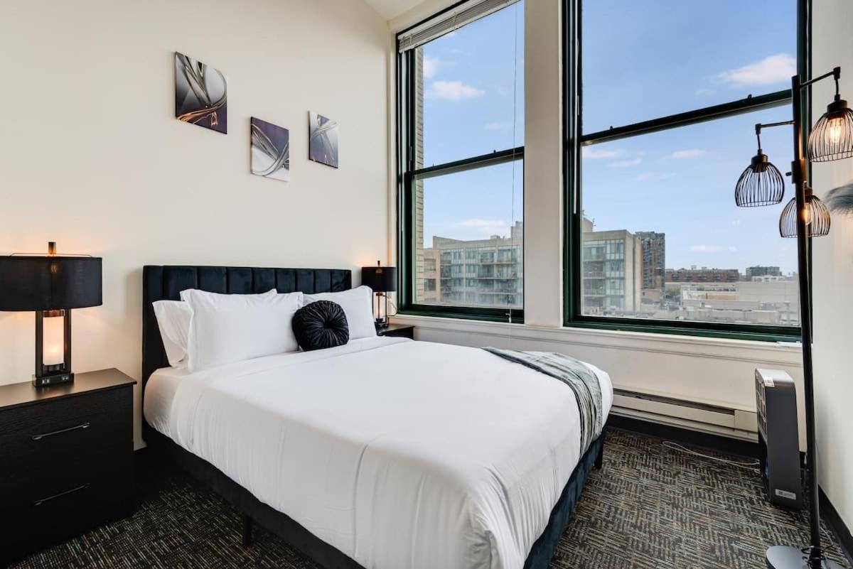 Apartment West Loop - Views With In & Out Parking 4 Chicago