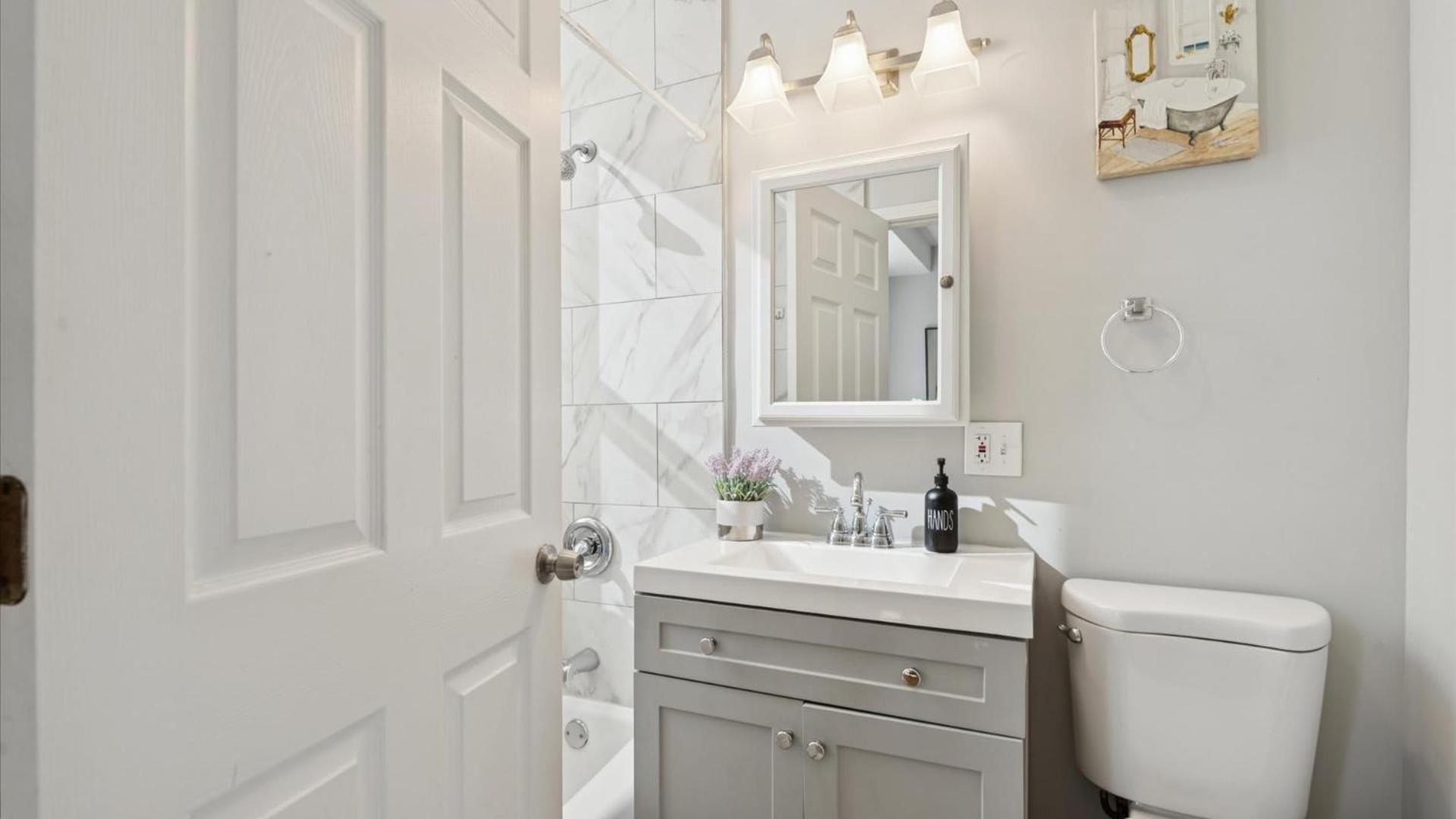 Elegant Escape Minutes From Downtown & Uic