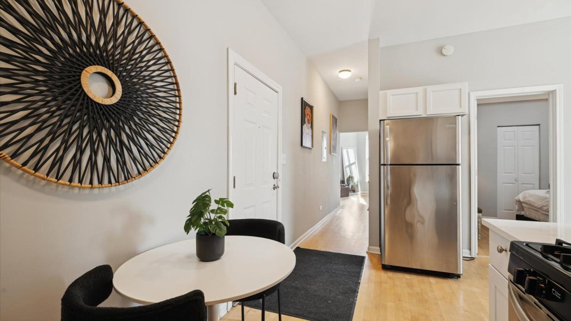 Elegant Escape Minutes From Downtown & Uic *