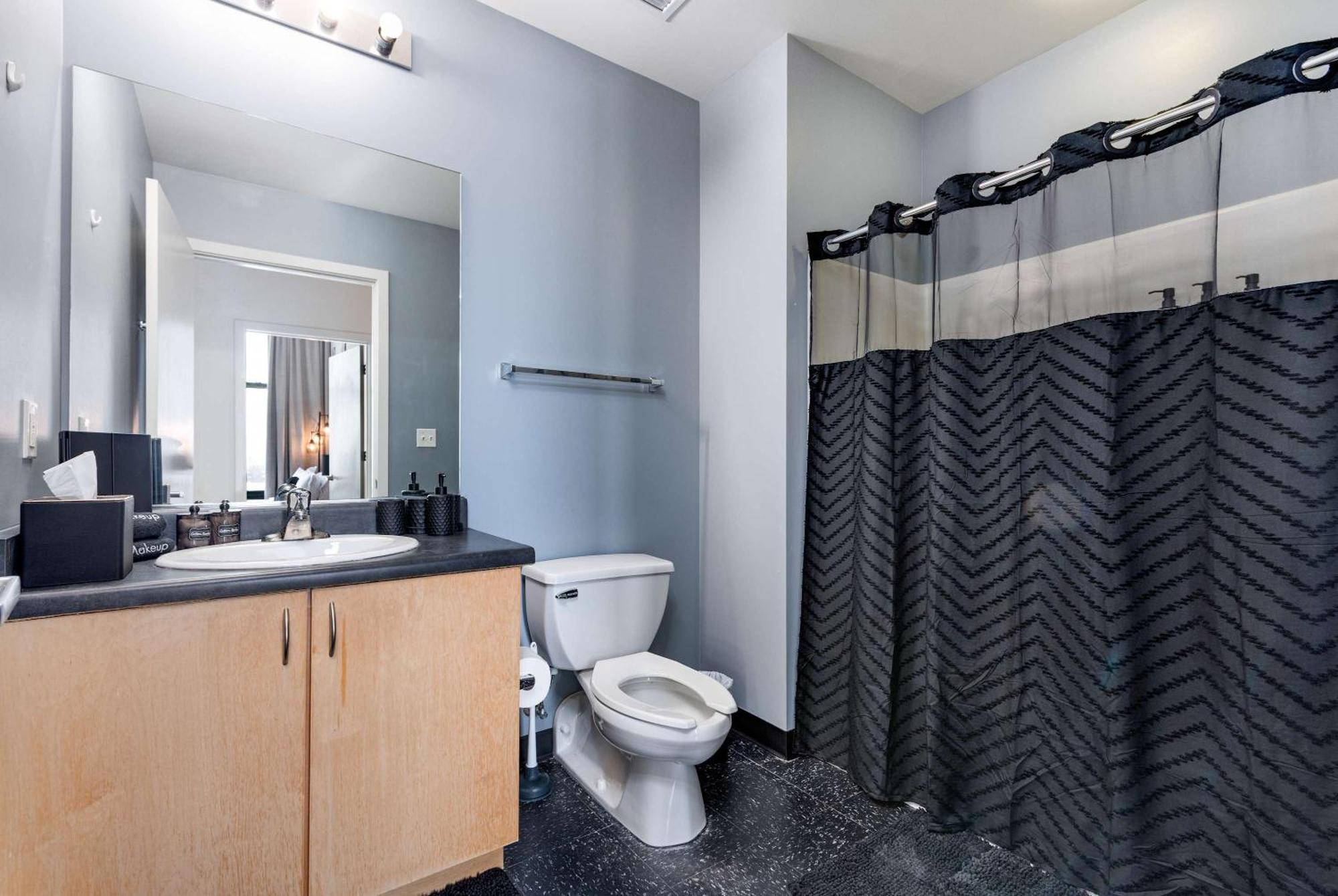 West Loop - Views With In & Out Parking 1 * Chicago