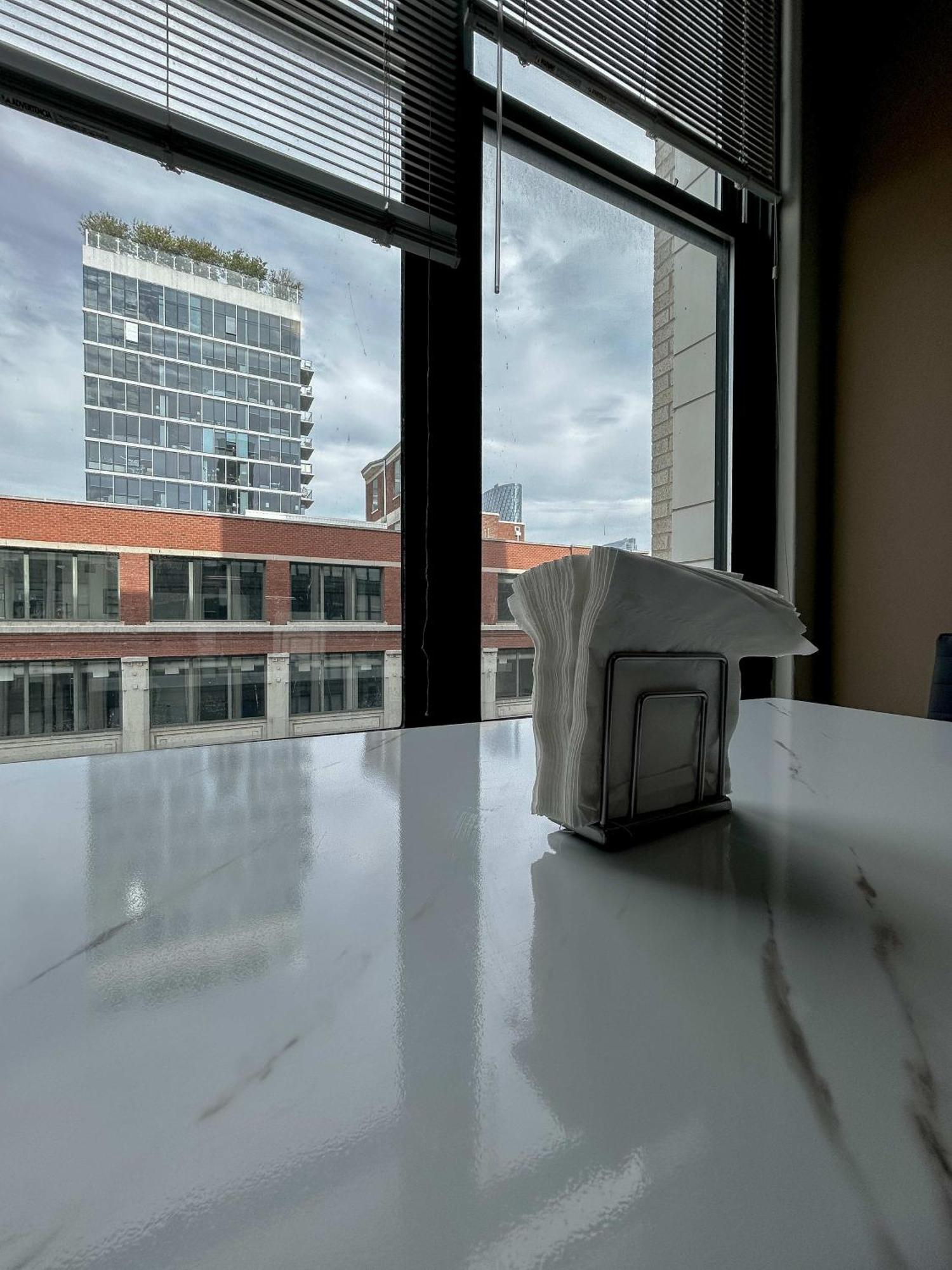 West Loop - Views With In & Out Parking 2 Apartment Chicago