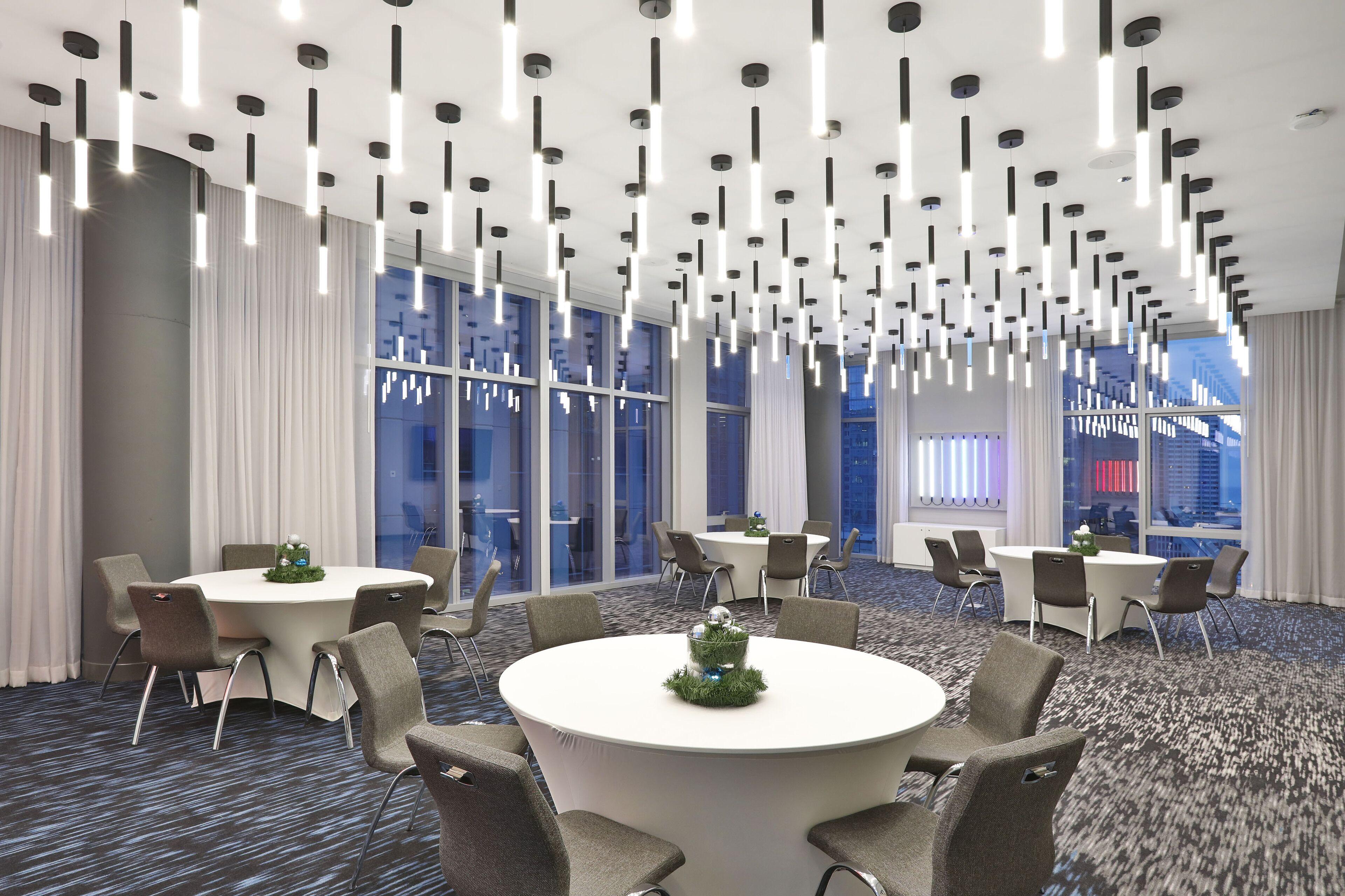 Hotel Aloft Mag Mile