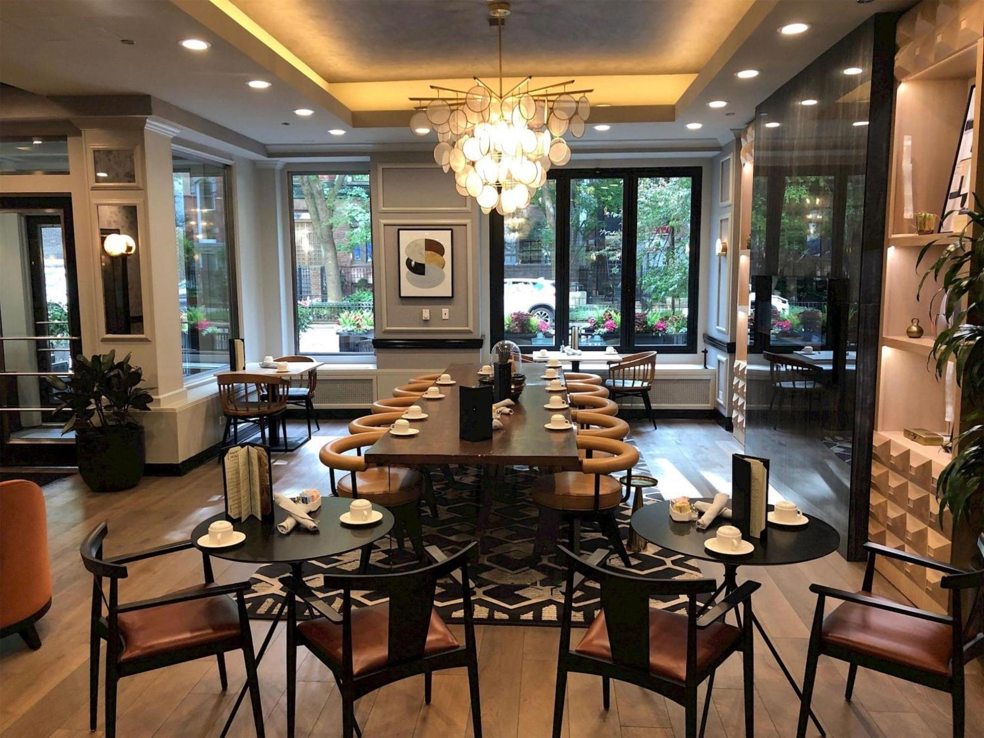 Hotel Claridge House Chicago, Tapestry Collection By Hilton