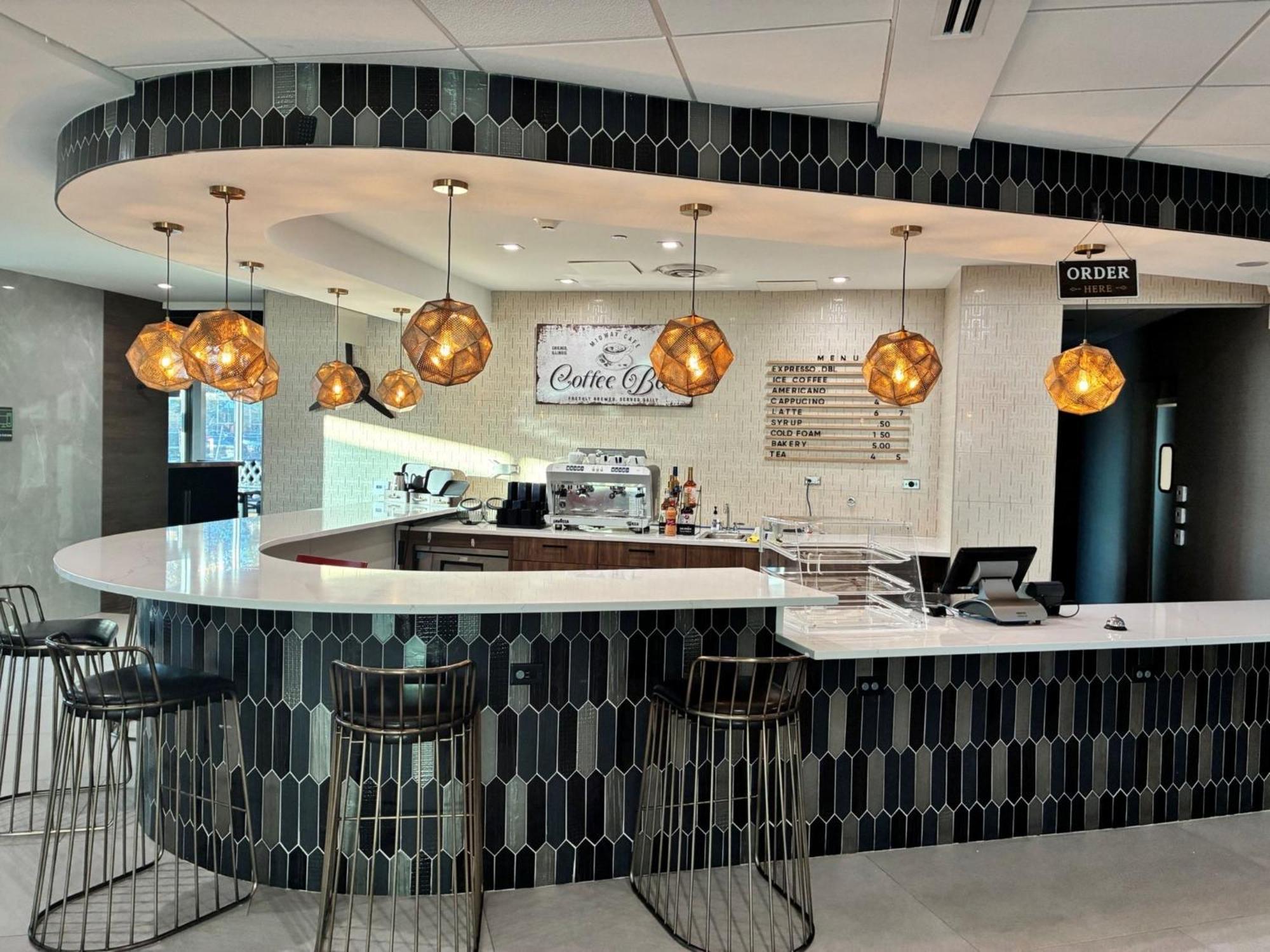 Midway Airport S By Ihg Hotel Chicago