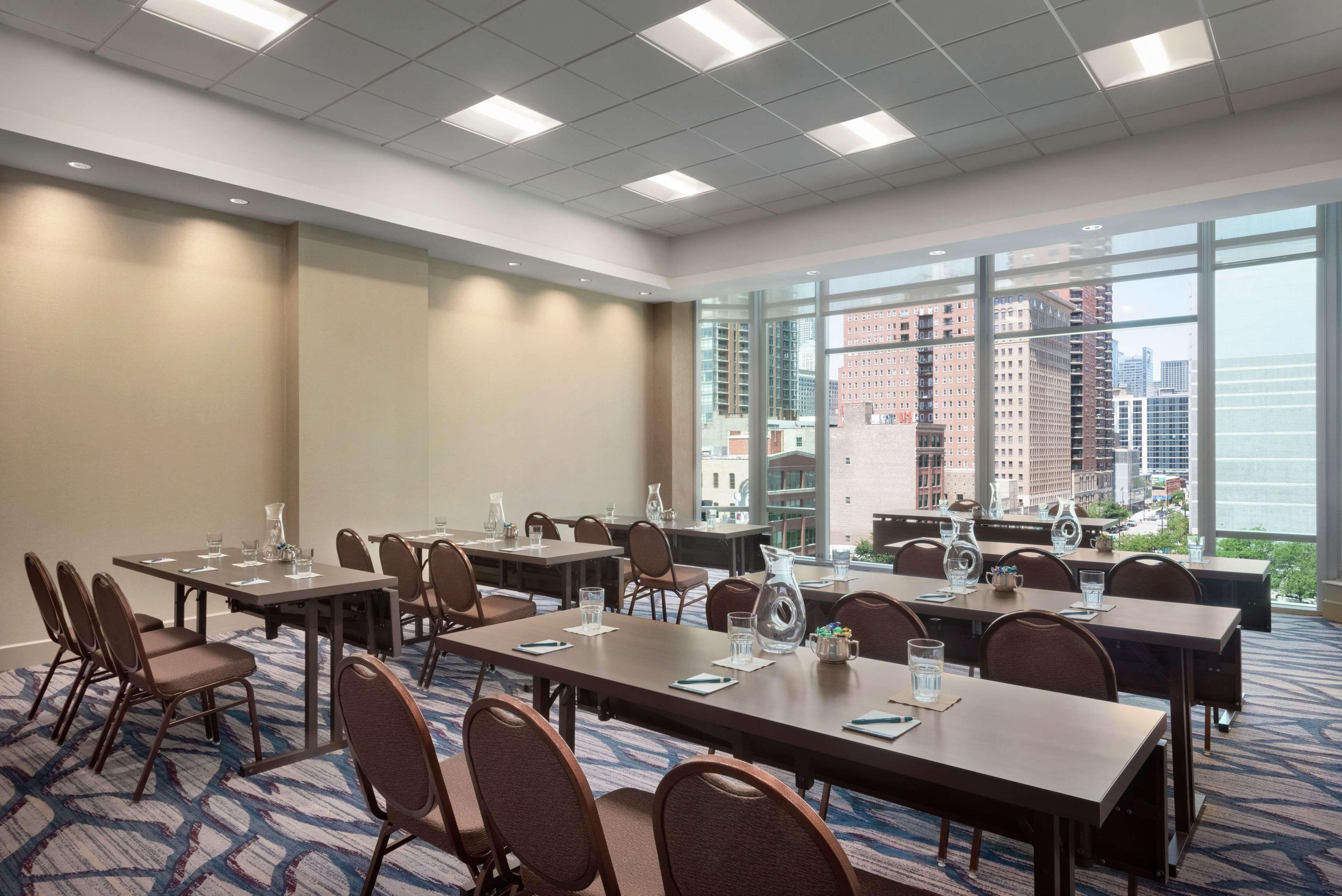 Hilton Garden Downtown South Loop 3* Chicago