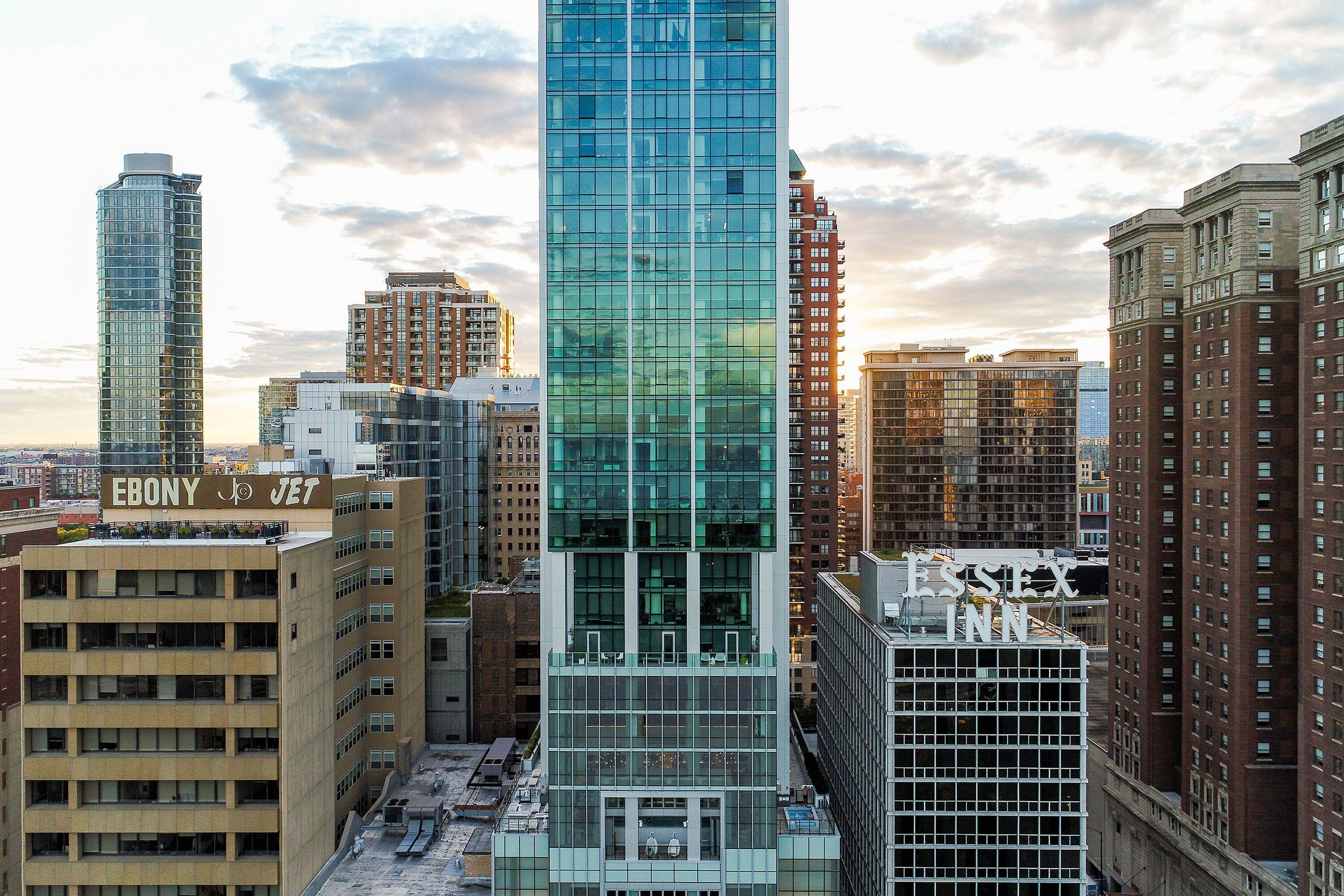 Sentral Michigan Avenue