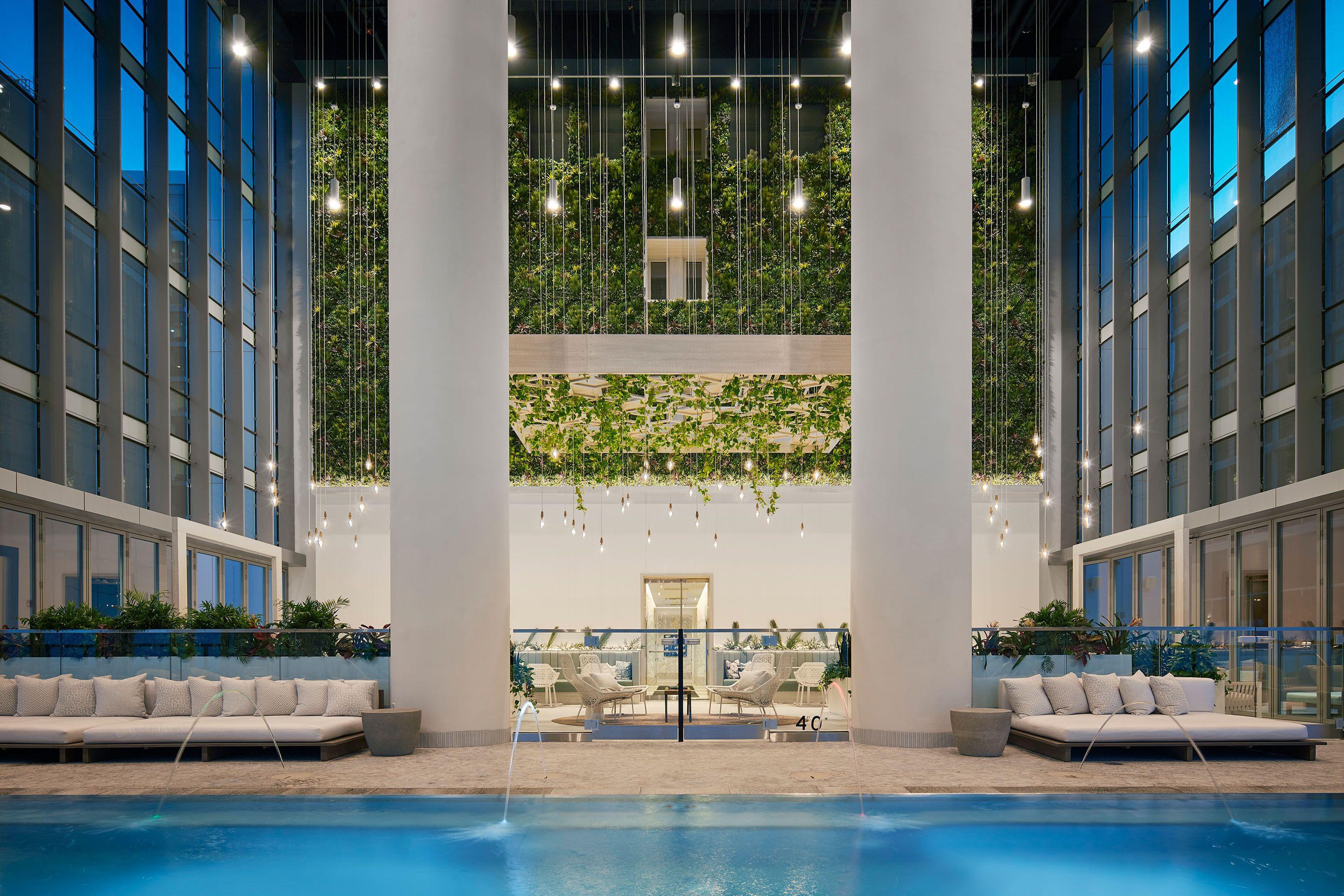 Sentral Michigan Avenue Hotel Chicago