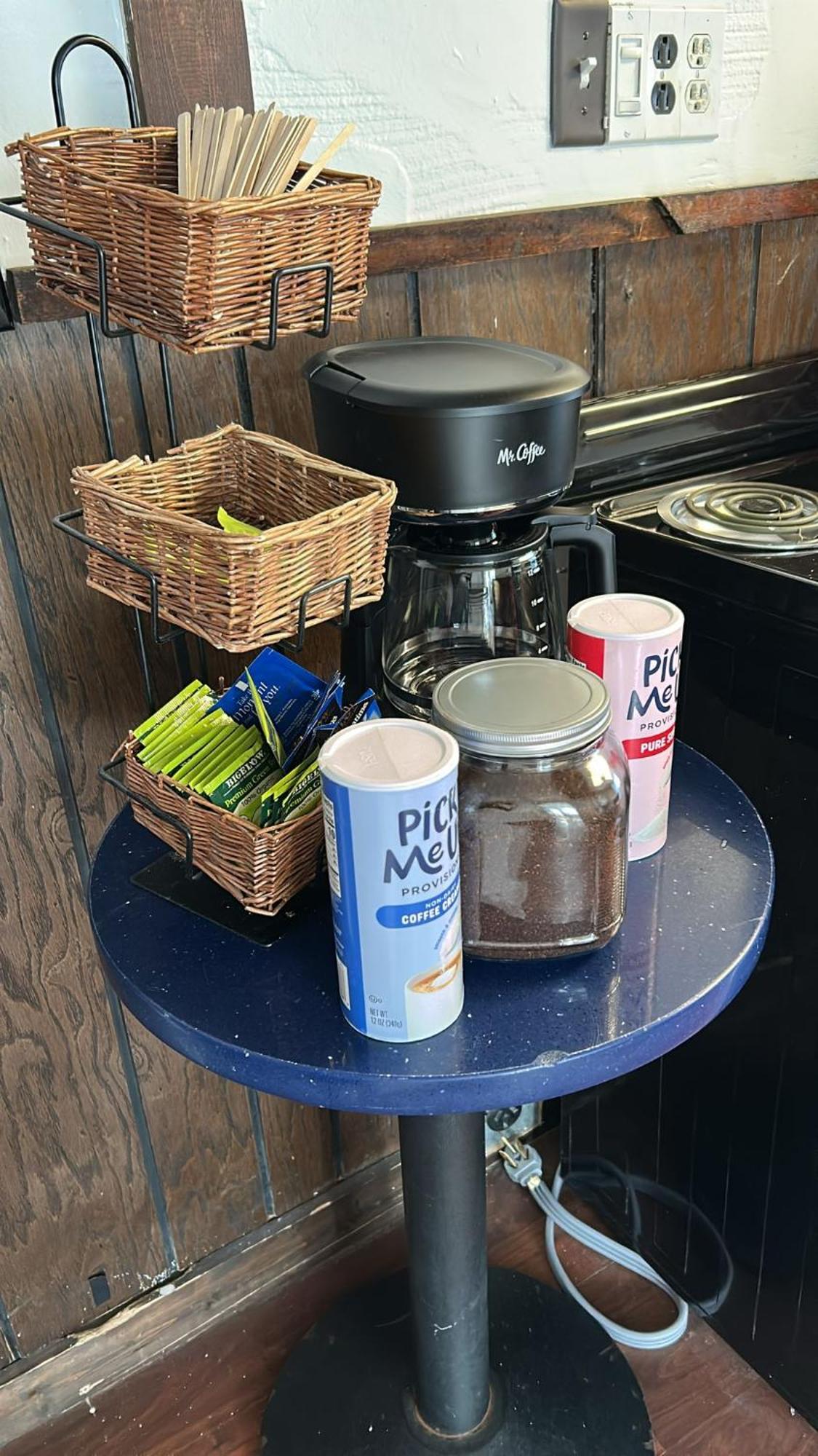 Capsule hotel Grand House *