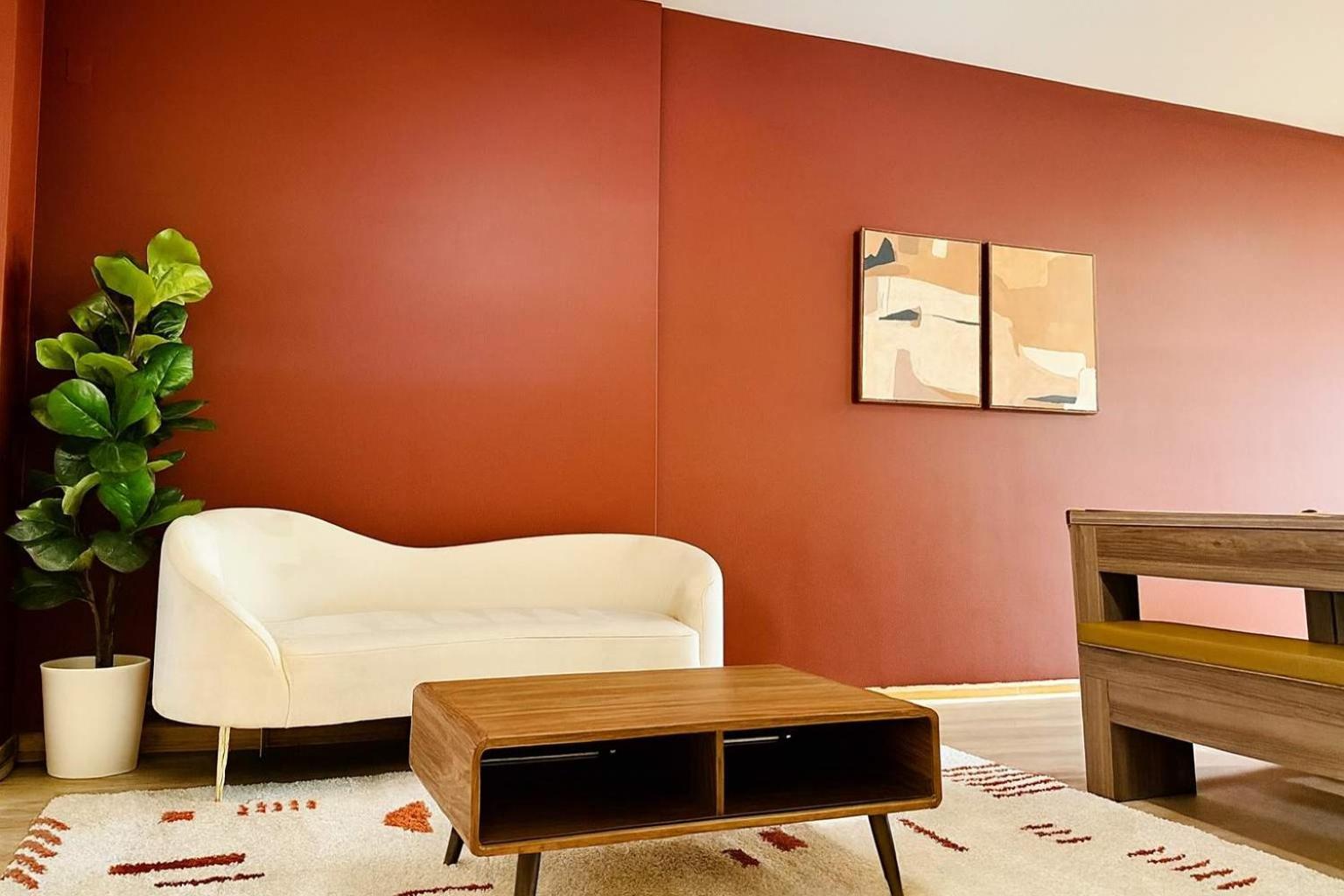 Billiards Patio Parking Apartment Chicago