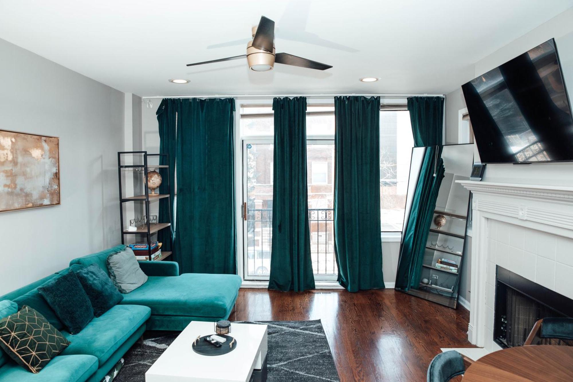 Apartment Modern & Spacious By Northwestern Hospital Bronzeville