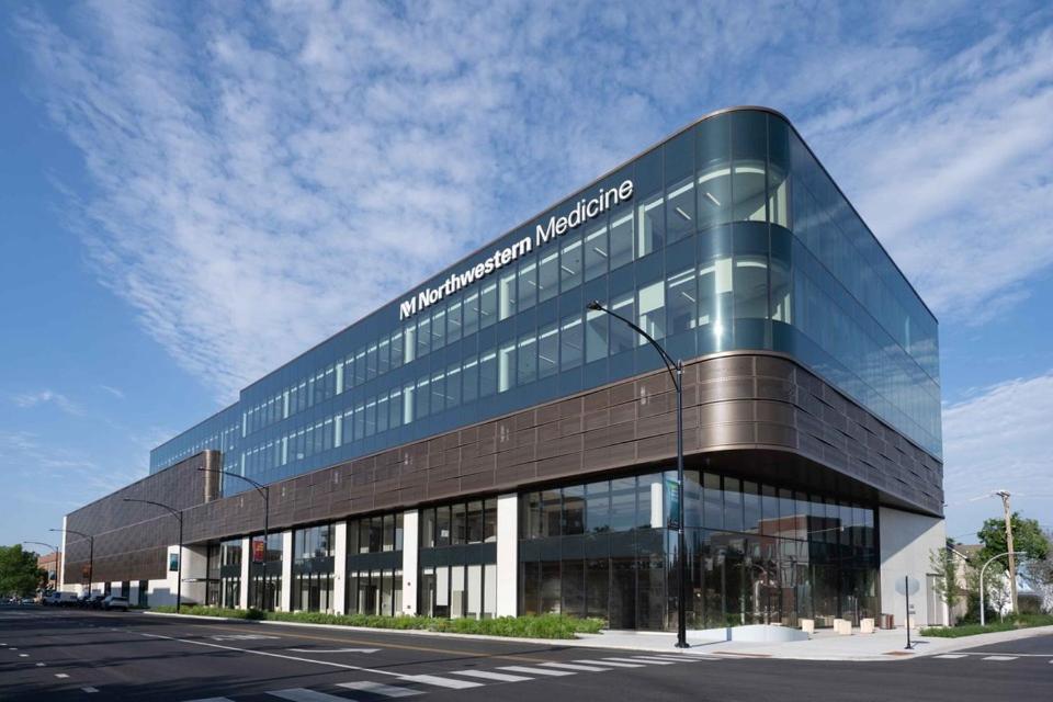 Modern & Spacious By Northwestern Hospital Bronzeville Apartment Chicago