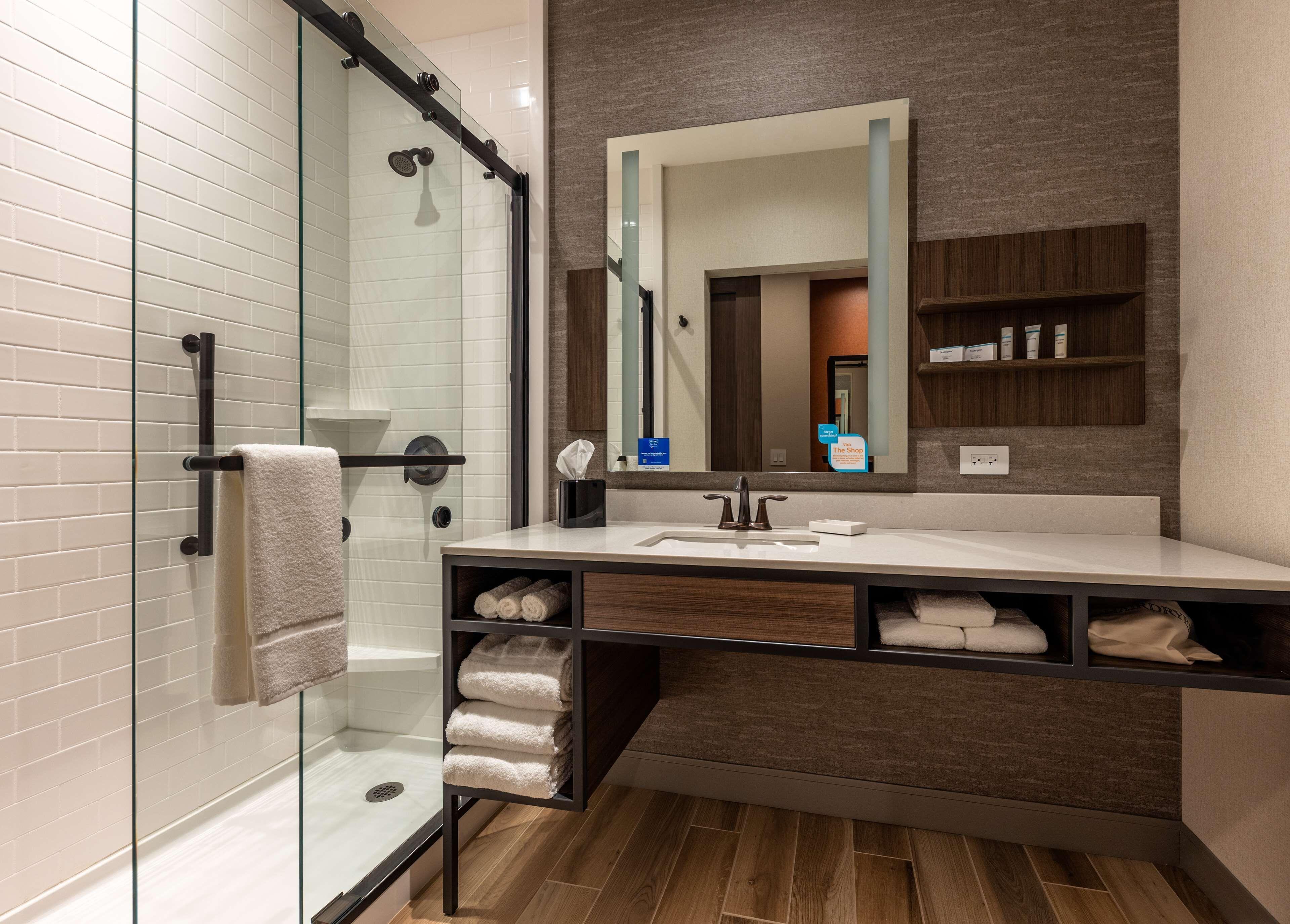 Hilton Garden Inn- Loop Hotel