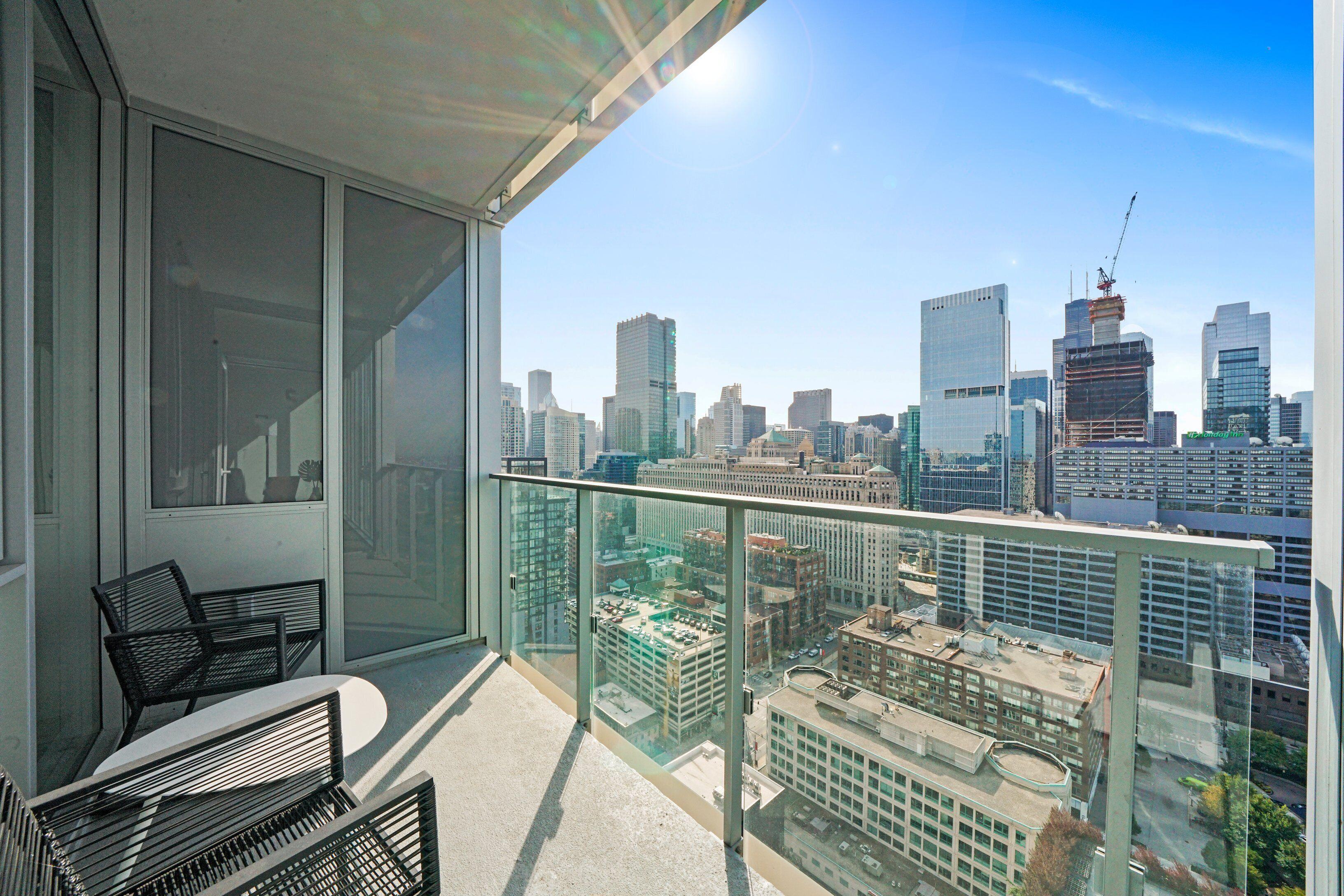 Hotel Level - River North Chicago