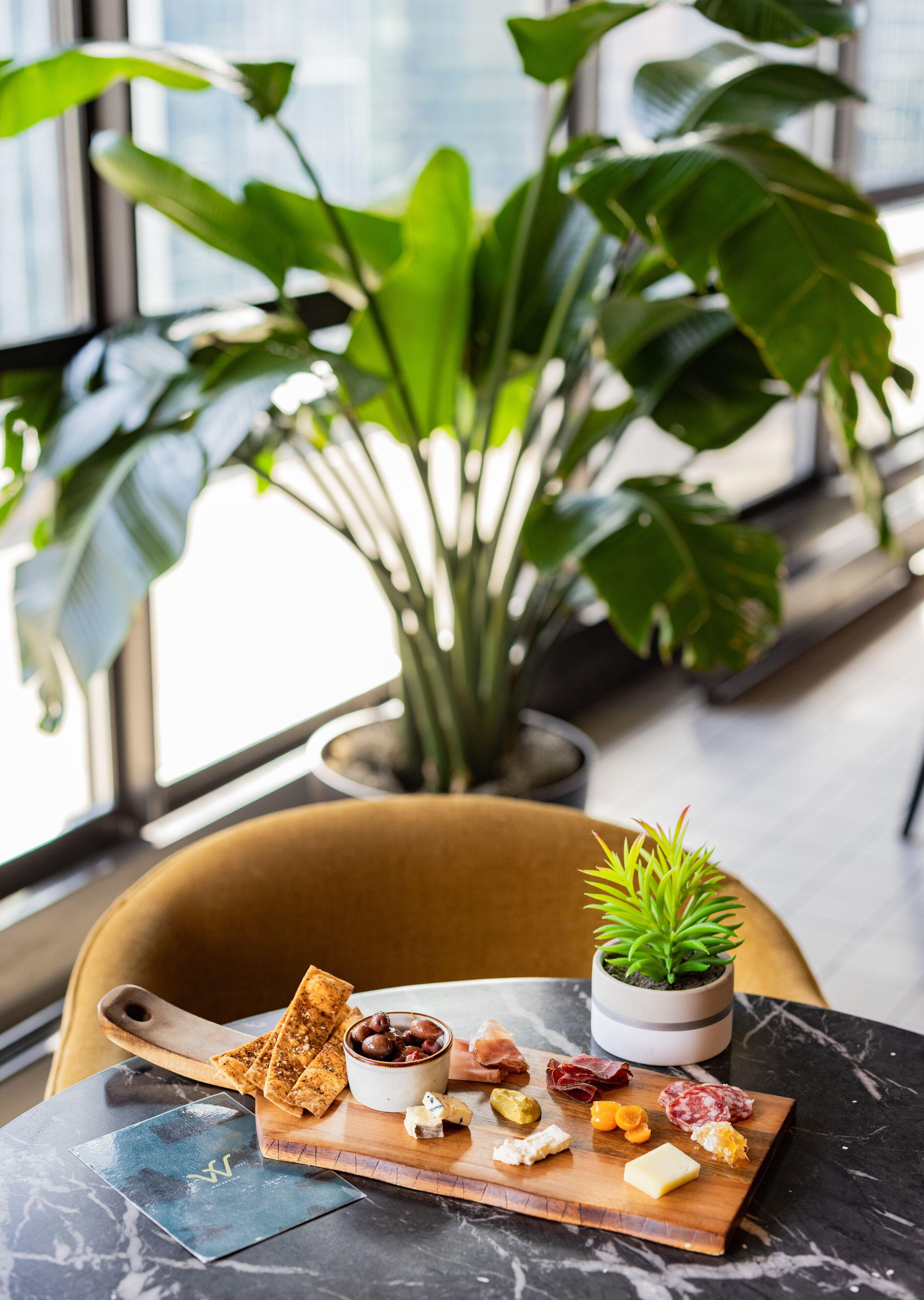 Voco Downtown - Riverwalk By Ihg Hotel Chicago