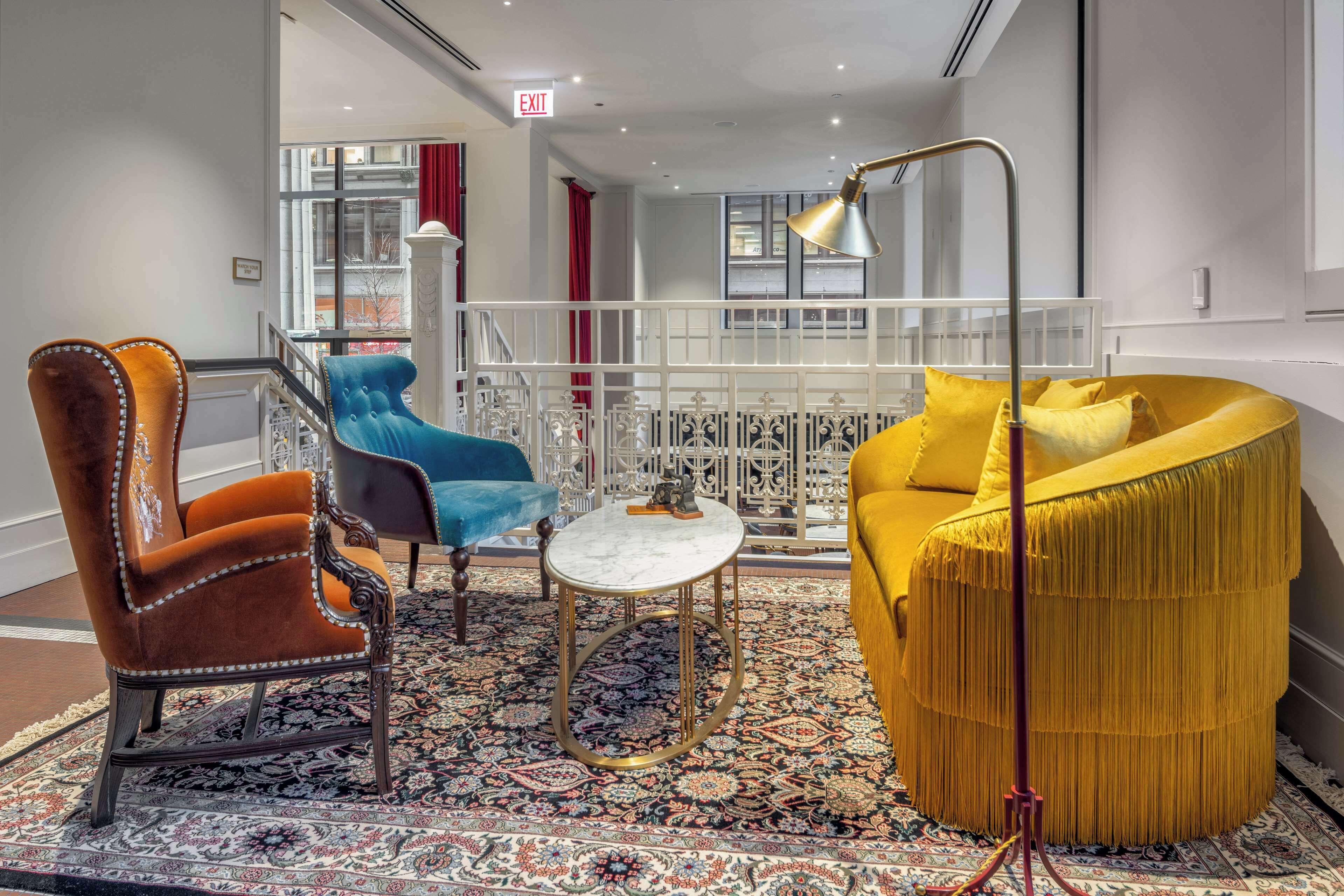 Hotel Canopy By Hilton Loop 4*