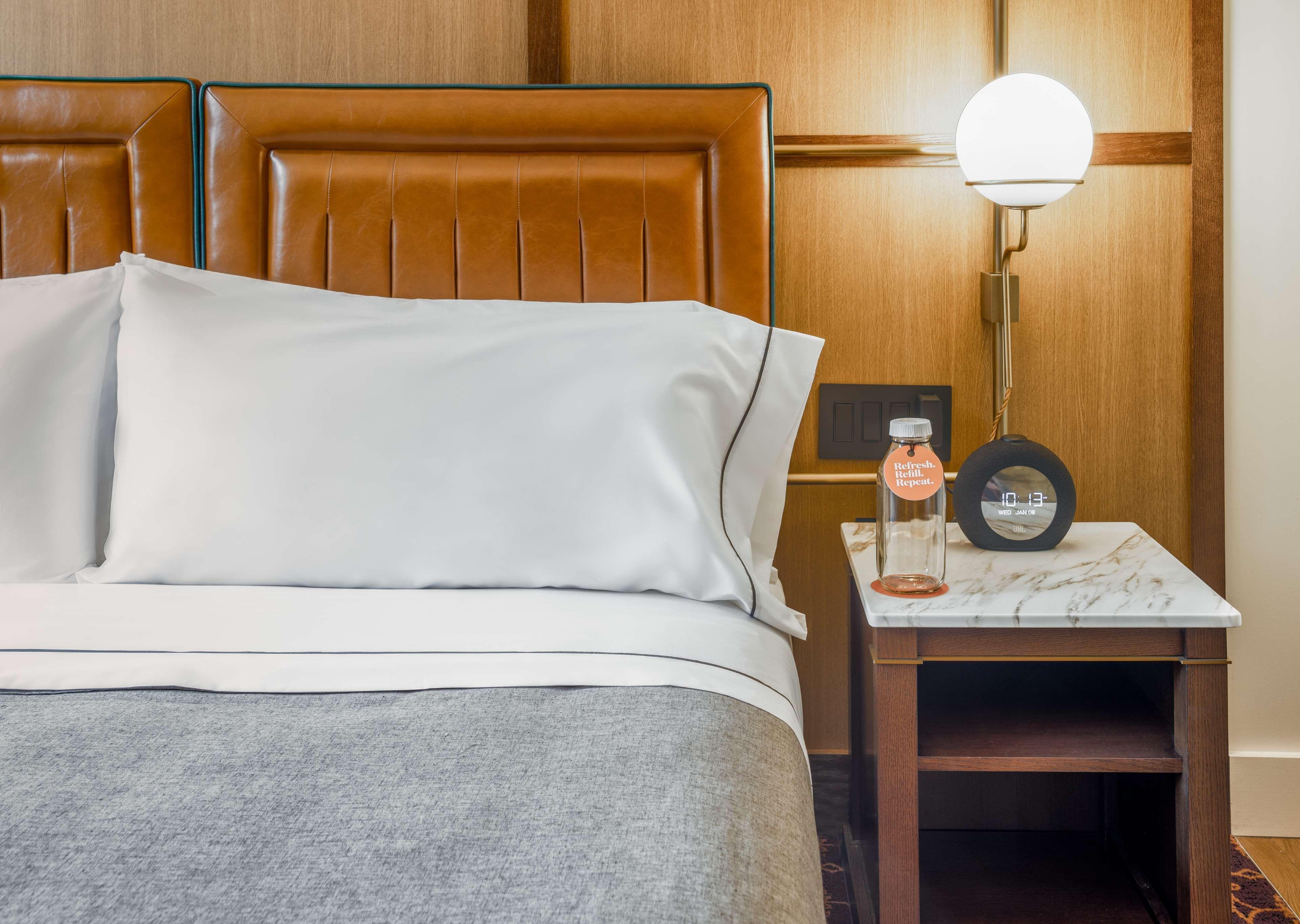 Hotel Canopy By Hilton Loop 4*