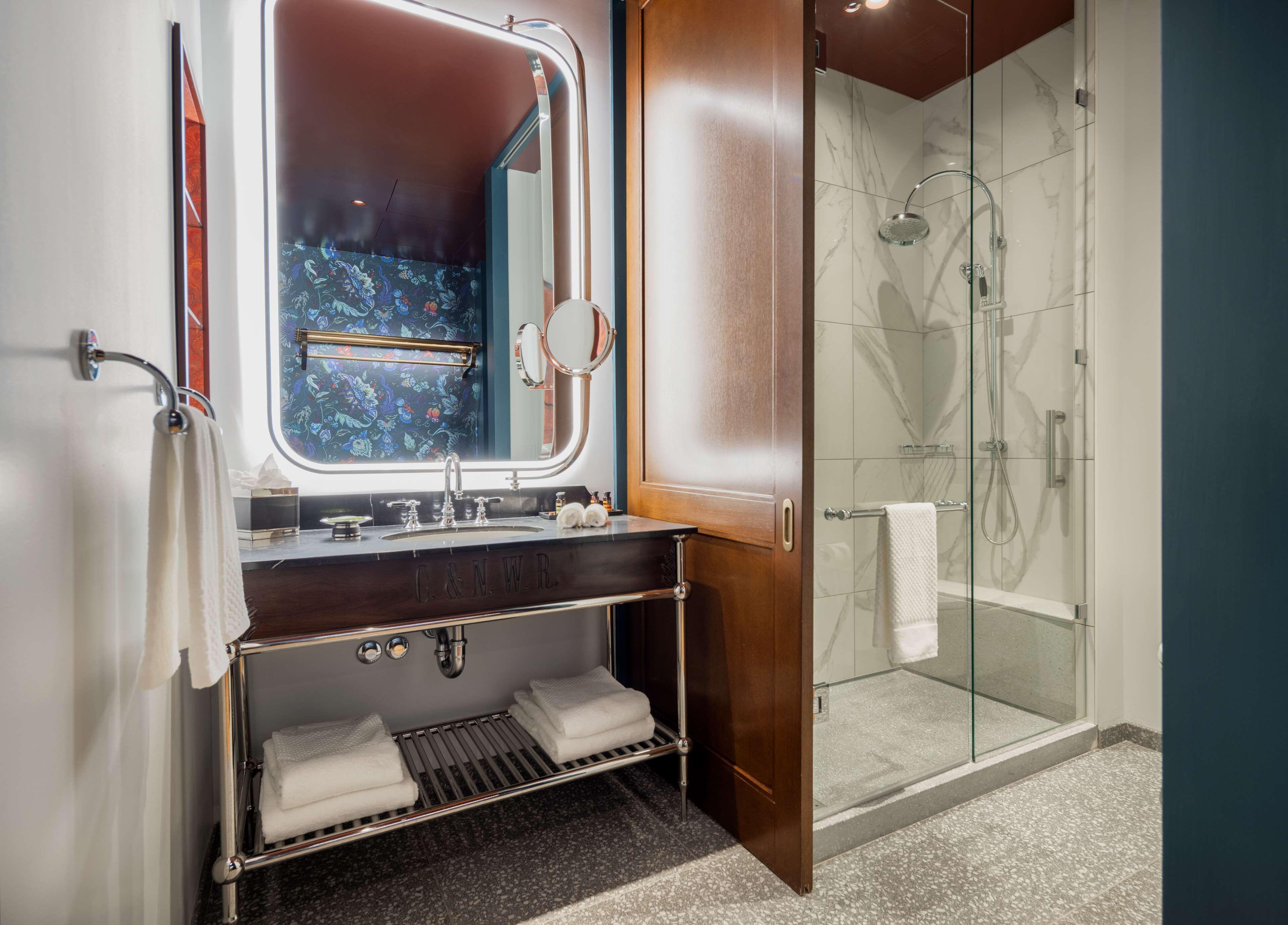 Canopy By Hilton Loop Hotel