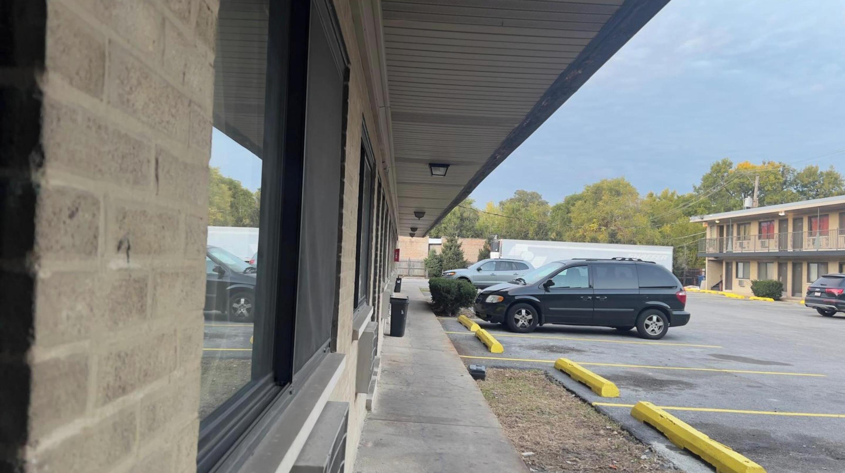 Motel By Oyo I-90 2*