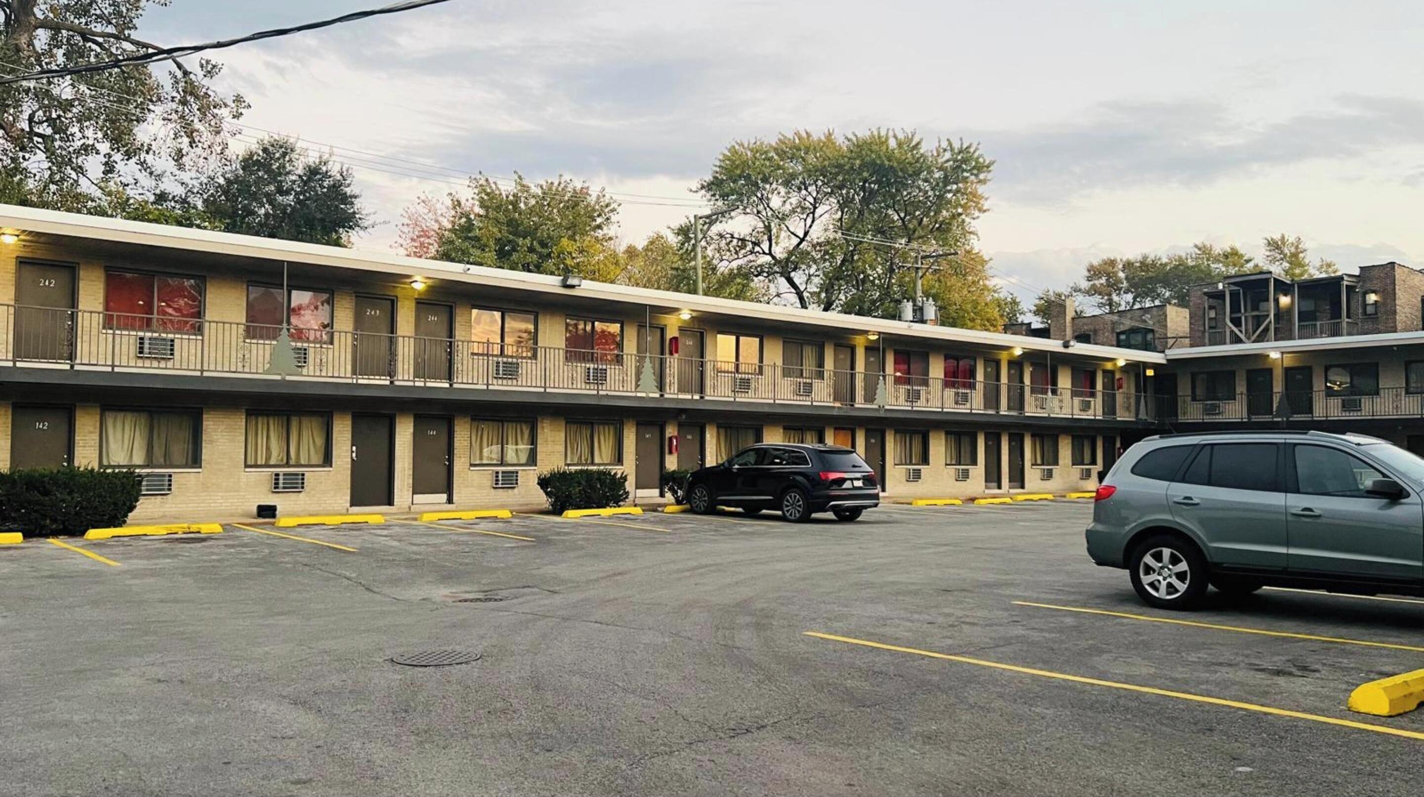 By Oyo I-90 Motel 2*