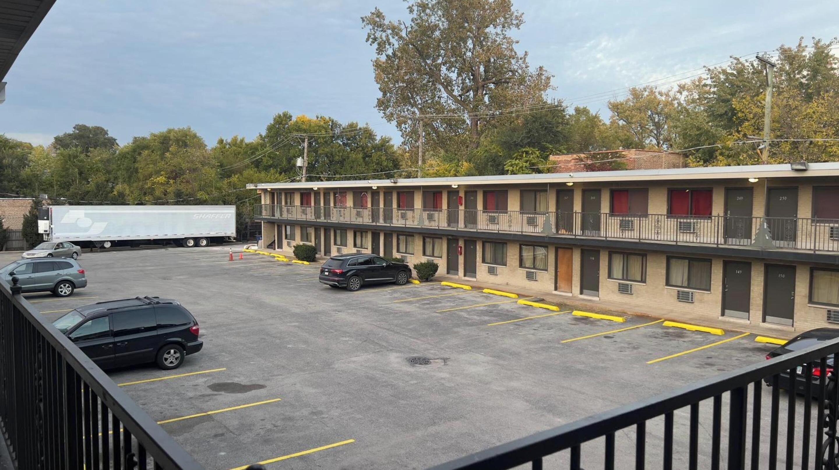 Motel By Oyo I-90 Chicago