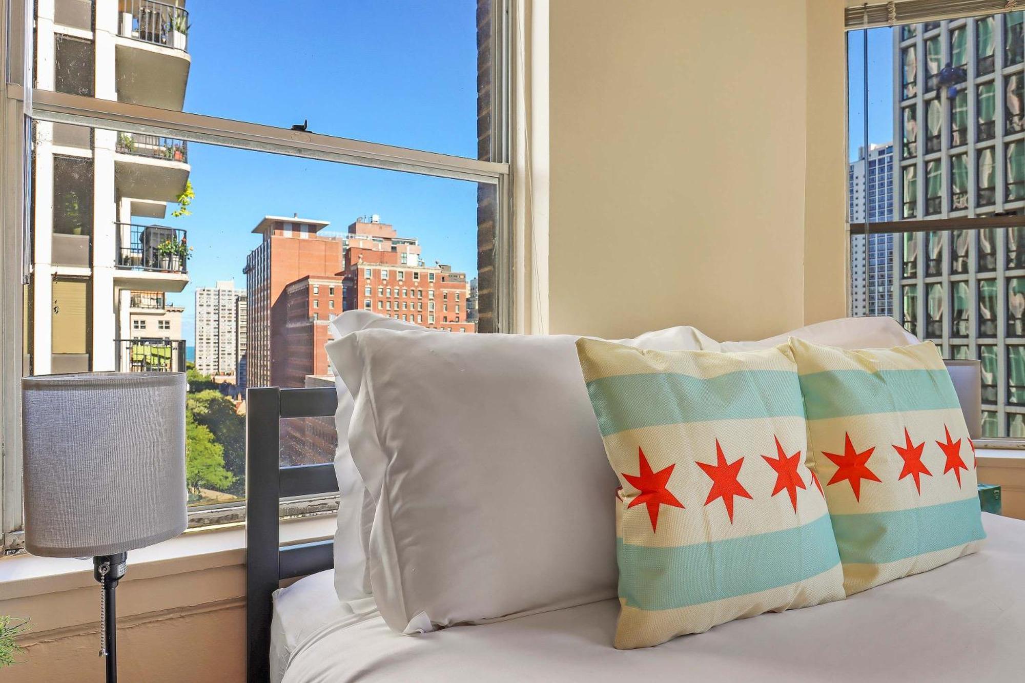 Charming Space - Sp 1400 *