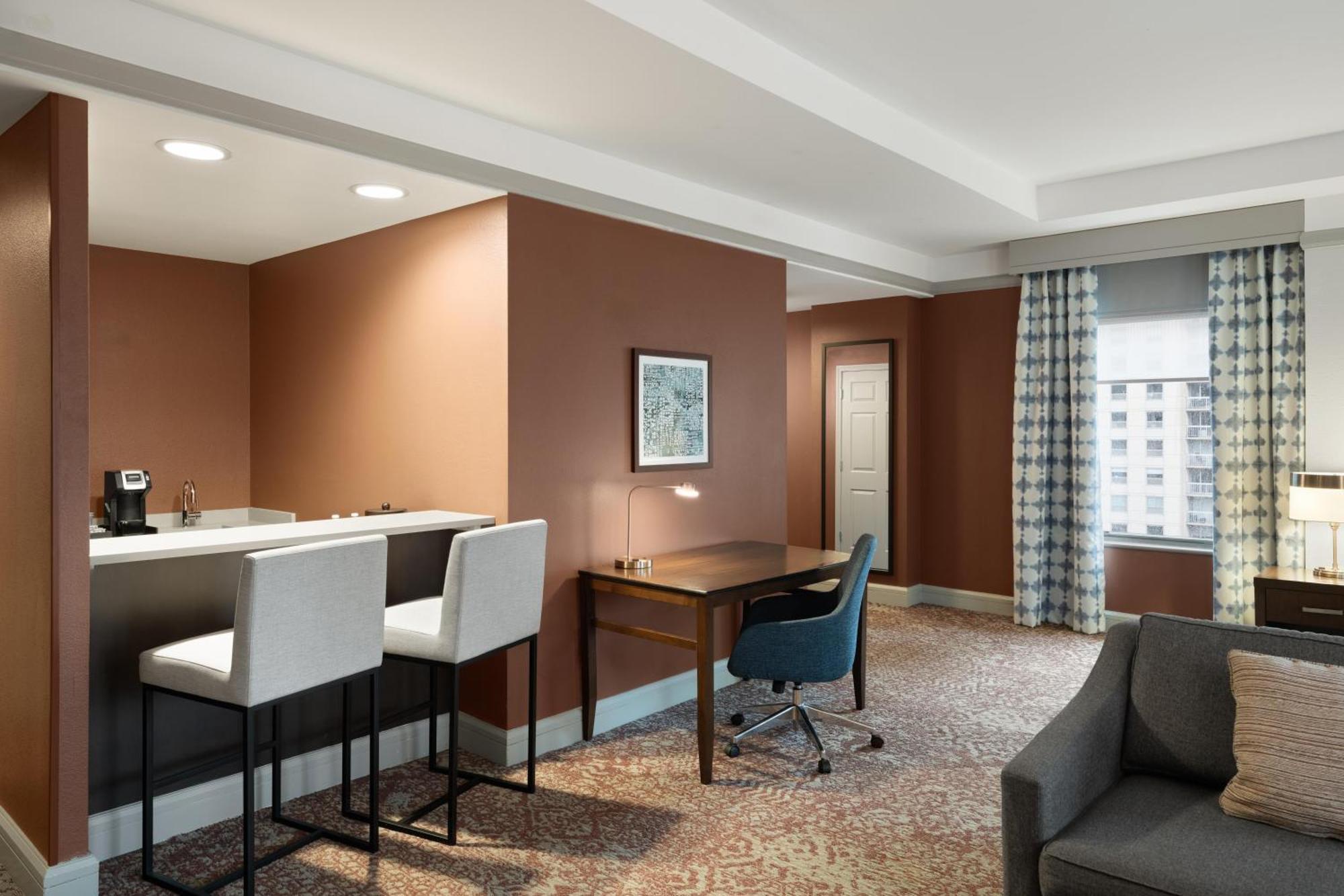 Hilton Garden Downtown/magnificent Mile Hotel 3*