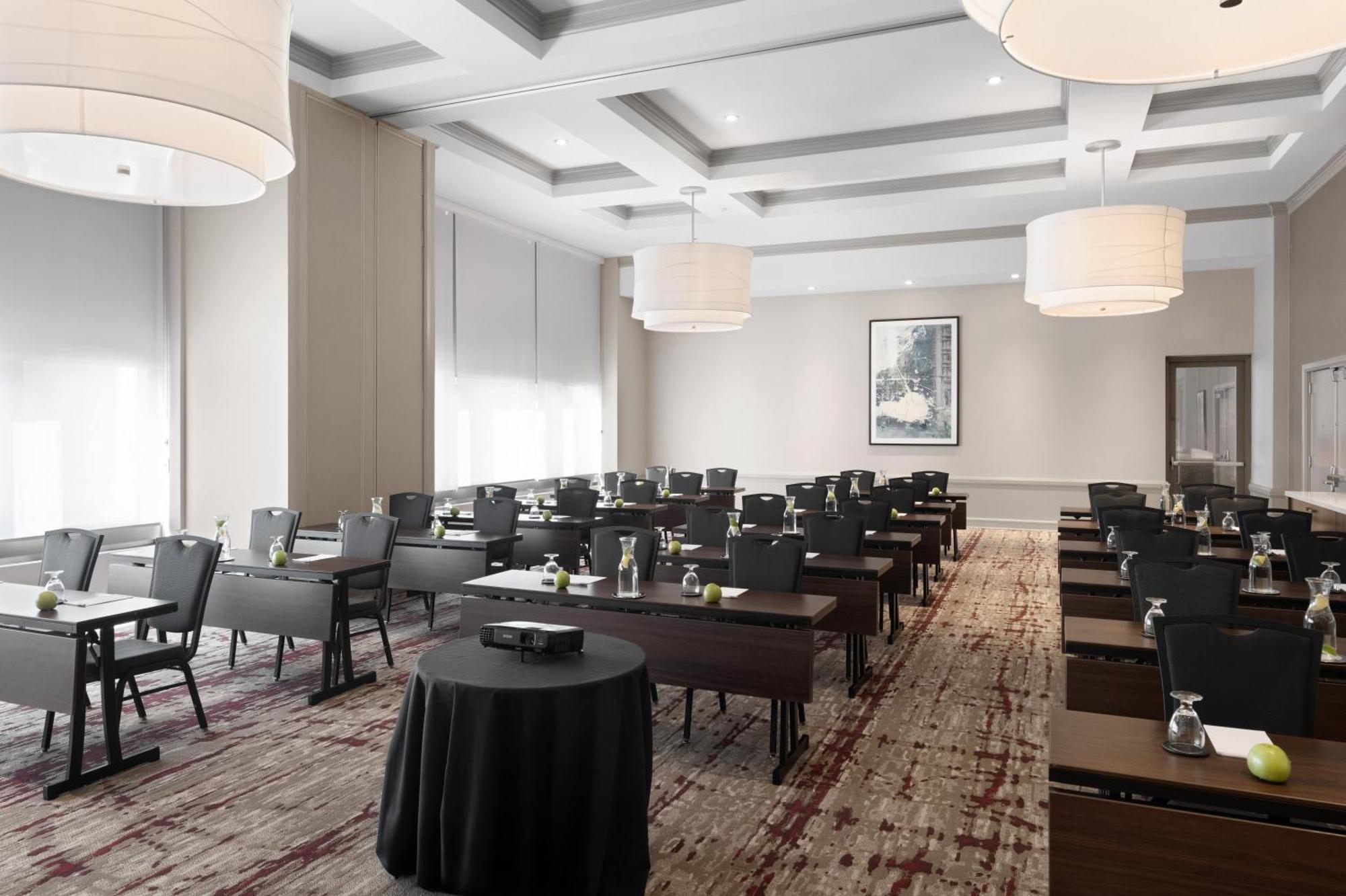 Hilton Garden Downtown/magnificent Mile