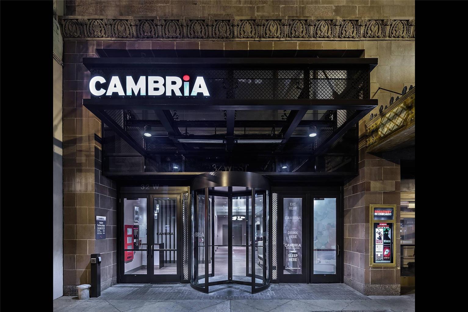 Cambria Loop - Theatre District Hotel 4*