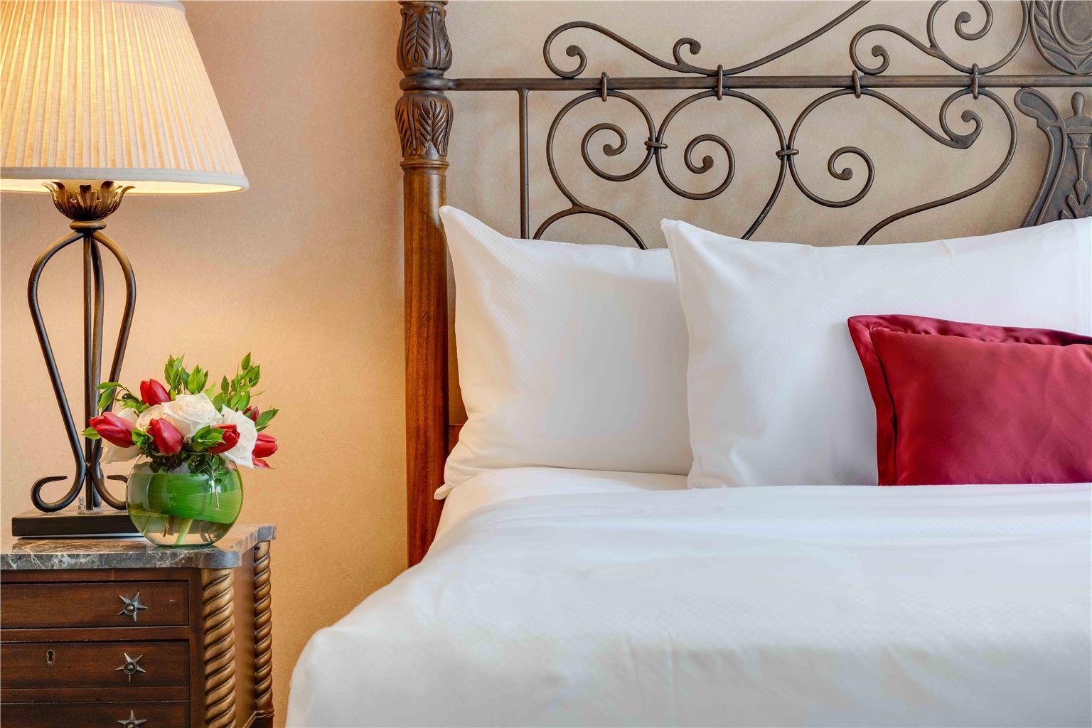 The Whitehall Hotel, Bw Premier Collection Hotel