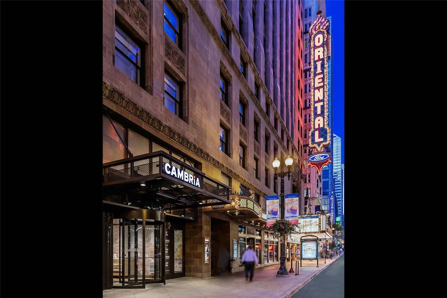 Hotel Cambria Loop - Theatre District