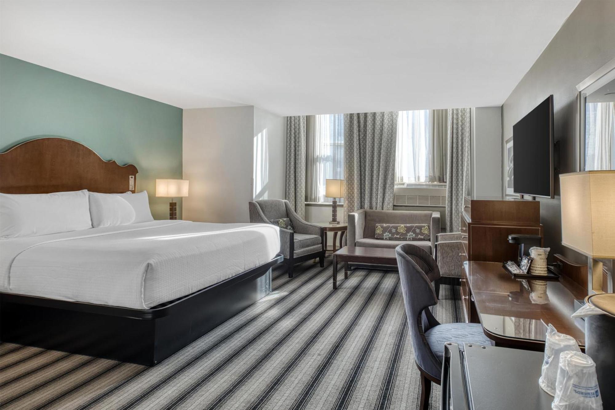 Western Downtown-river North 3* Chicago
