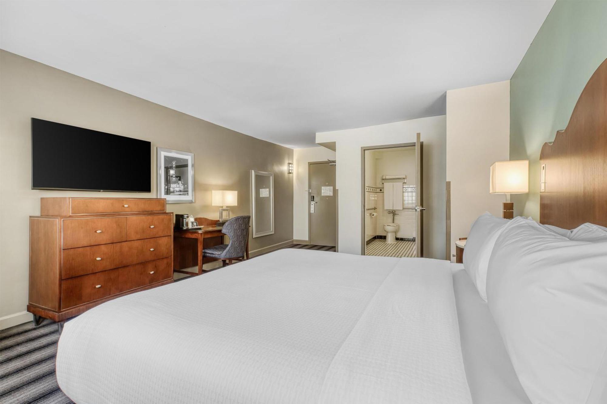 Hotel Western Downtown-river North