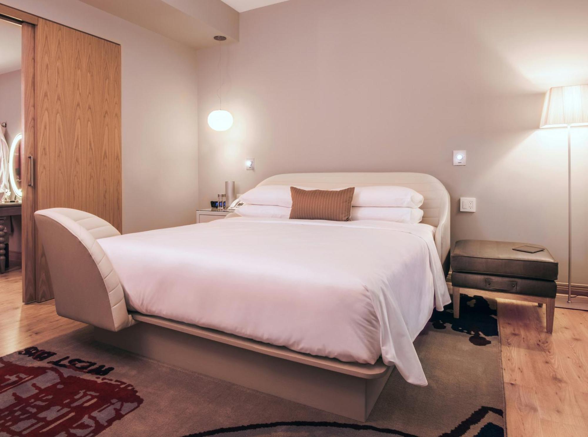 Sports Illustrated Hotel Chicago