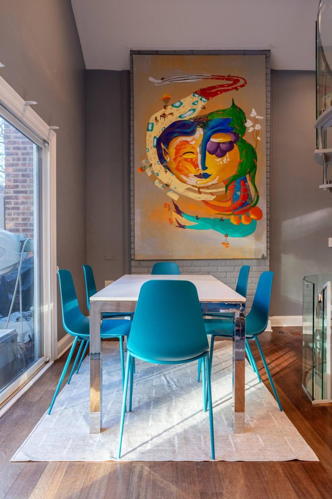 3-story Townhome Free Parking Private Patio Washer-dryer Holiday home Chicago