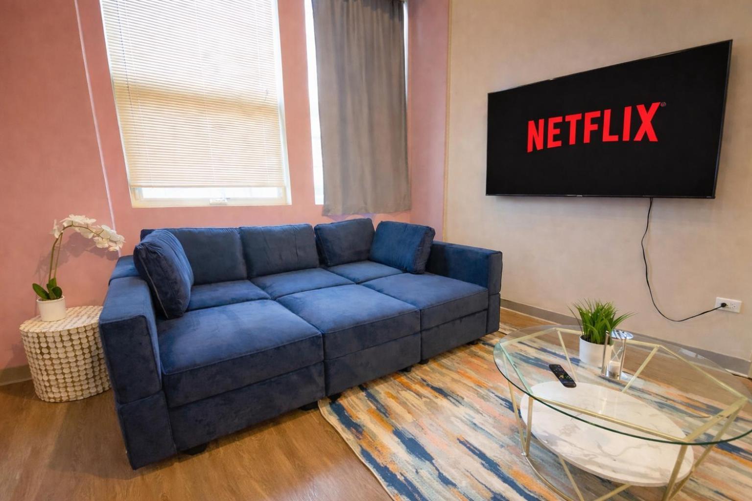 Mccormick Place Magnificent 2br With Optional Parking, Patio, Gym Access Near Grant Park, Museums, Soldier Field & Shore * Chicago