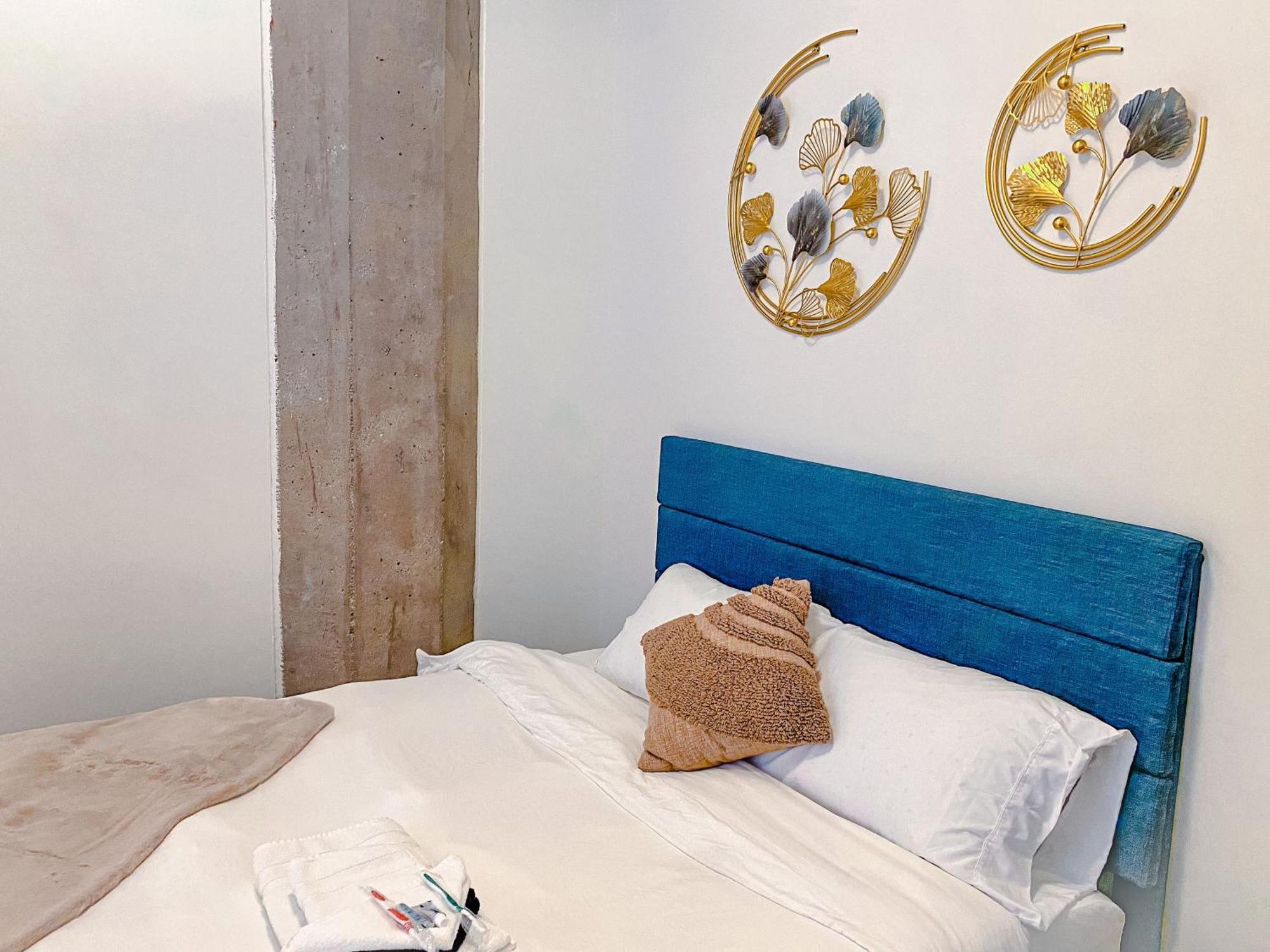 Spacious 2br Vacation With View, Optional Parking And Gym Near Mccormick Place & Downtown Attractions Apartment *