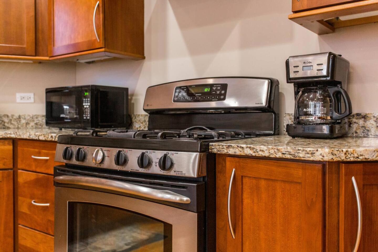 Apartment The Wrigleyville Vip-200 Steps From Wrigley Field