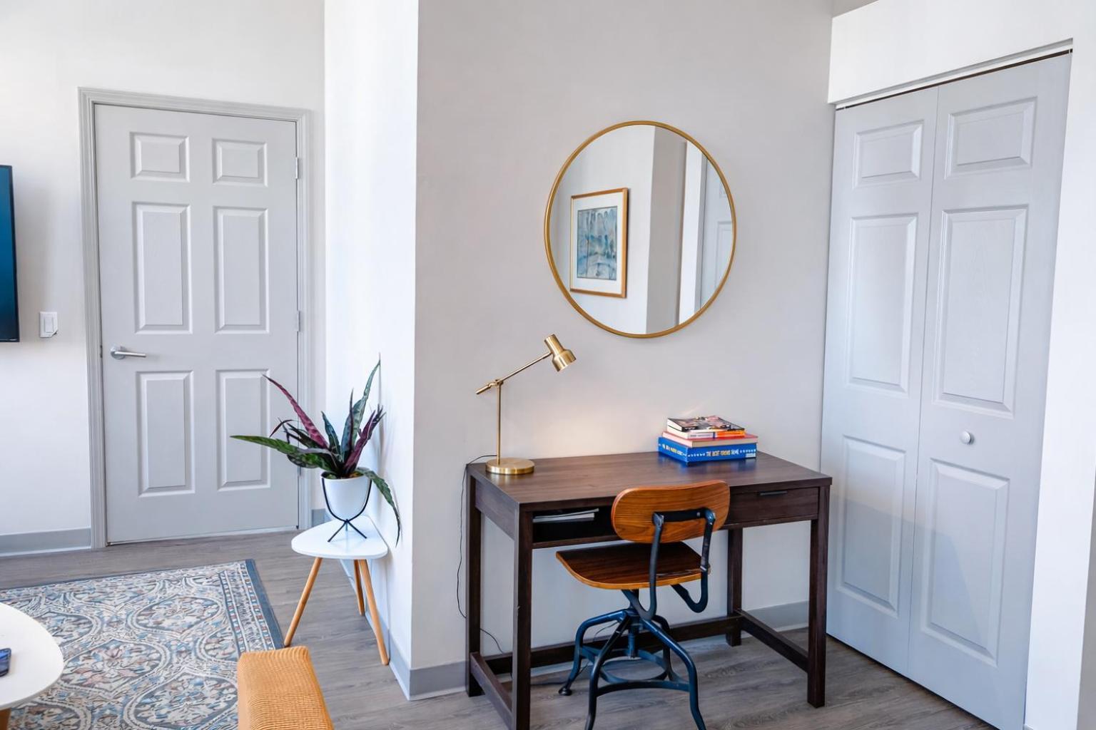 Chic South Loop 2br With Gym And Optional Parking Near Grant Park, Mccormick Place, Museum Campus & Downtown Apartment Chicago