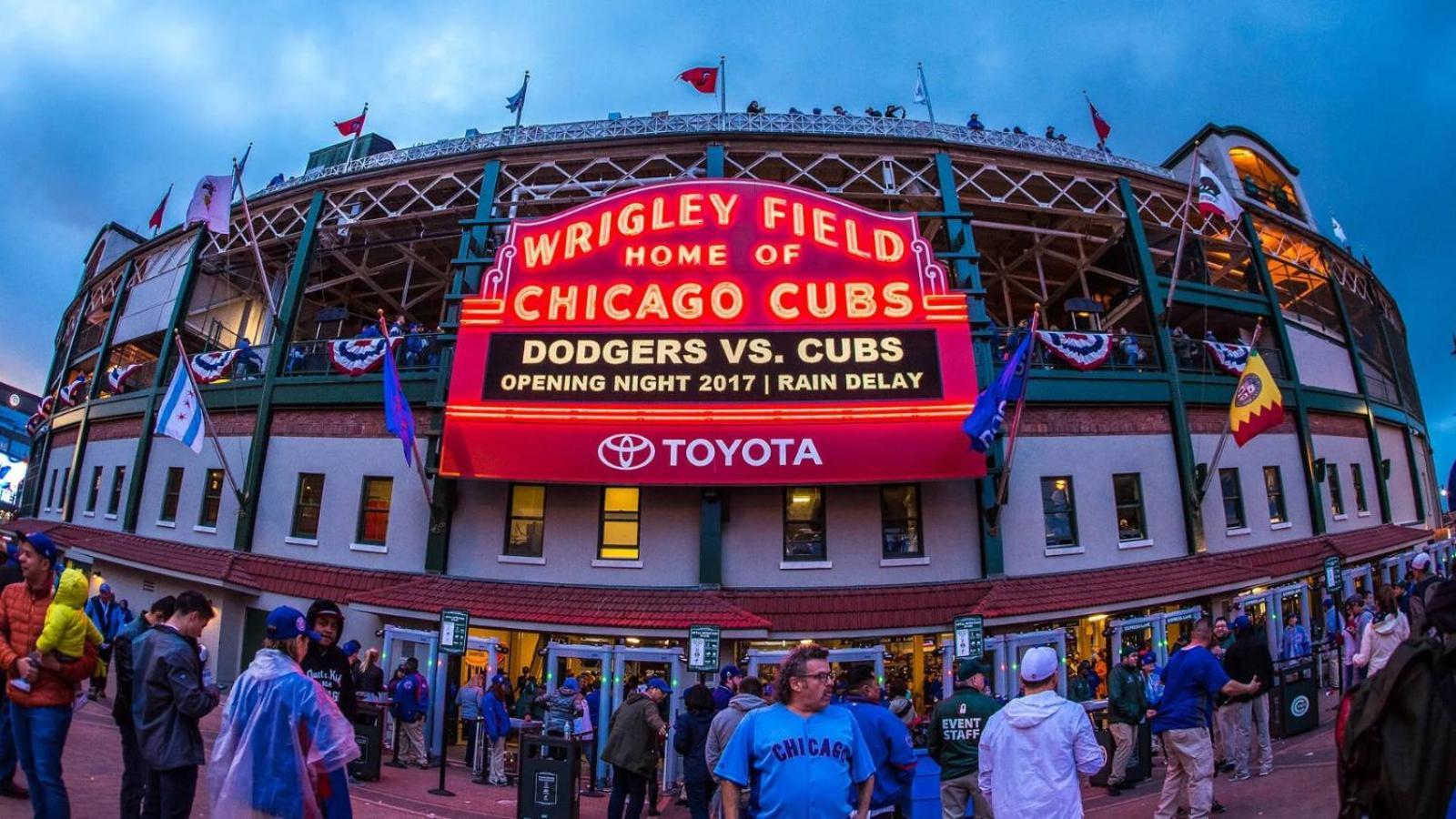 Apartment Game Day Getaway - 3br In Vibrant Wrigleyville