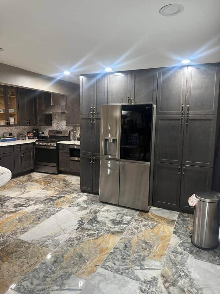 The Marlowe, A Couples Getaway * Chicago