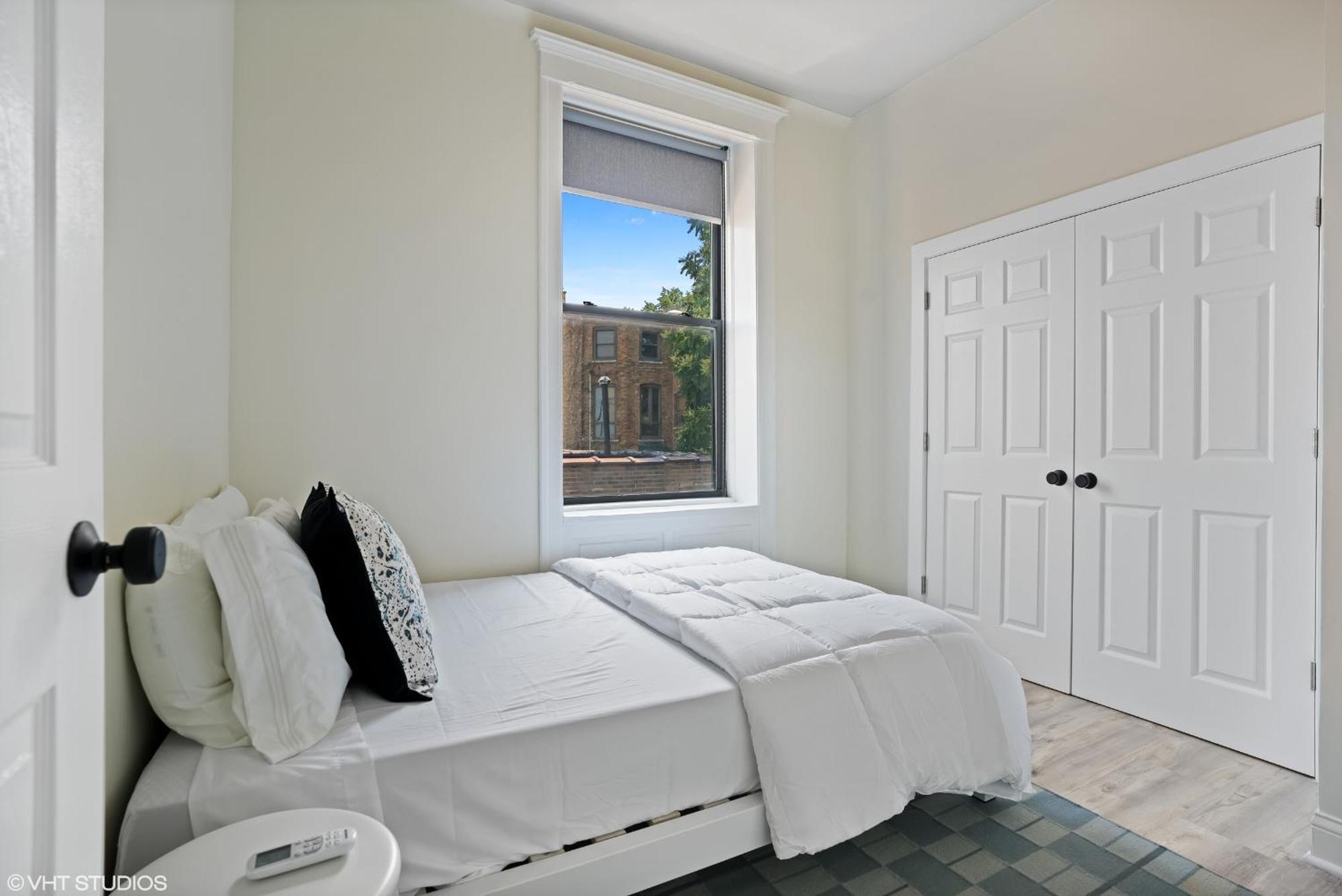 The Neighborhood Hotel - Lincoln Park 501 - Three Bedroom Penthouse Hotel