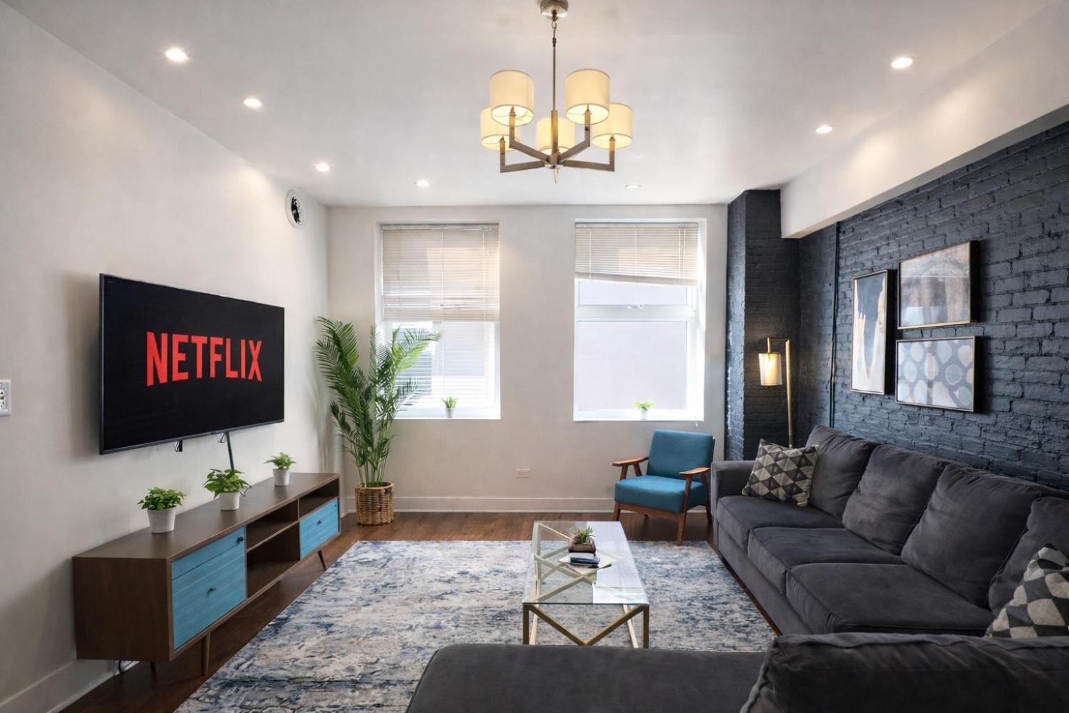 Stylish Cozy 3br 420 Friendly With Gym Near Mccormick Place, Grant Park And Soldier Field Apartment *