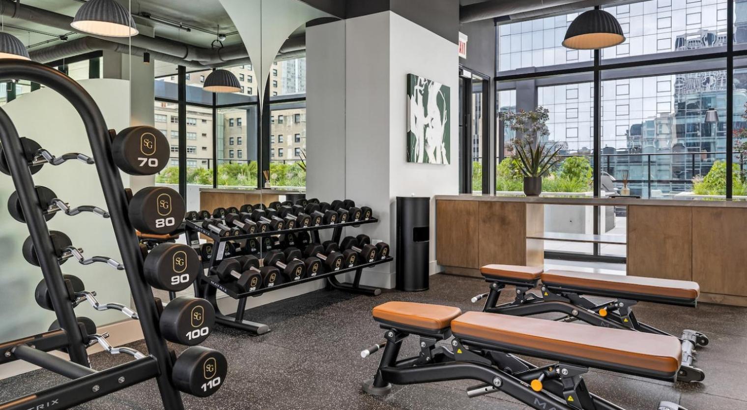 Blueground River North Balcony Pool Nr Pier Chi-1150 Chicago