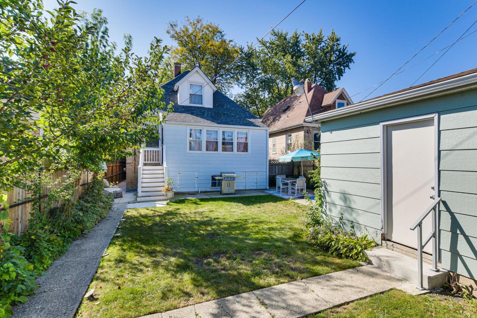 2 Mi To Logan Square Pet-friendly Urban Oasis! *