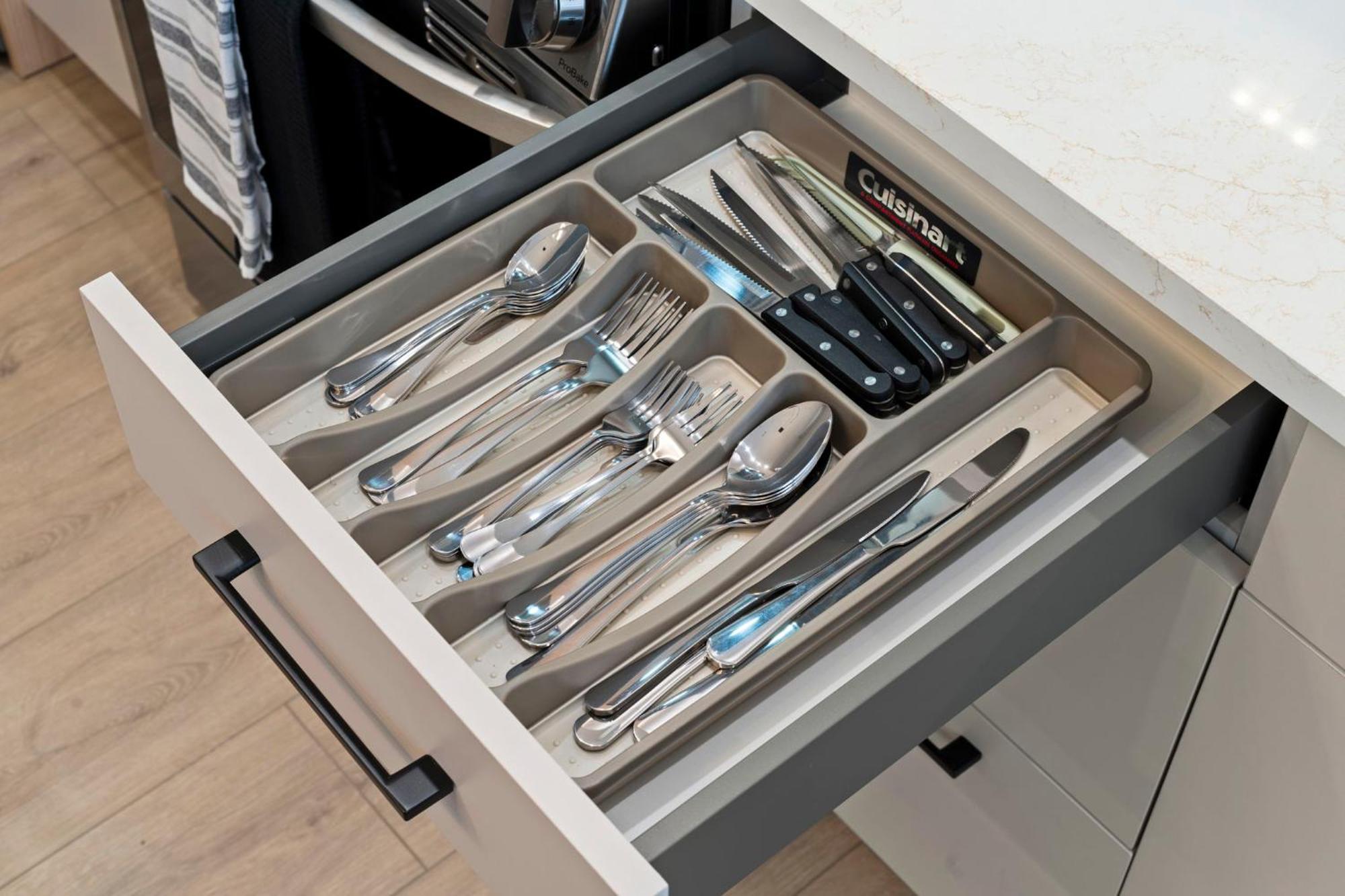 Brand New Building In The Medical District Apartment Chicago