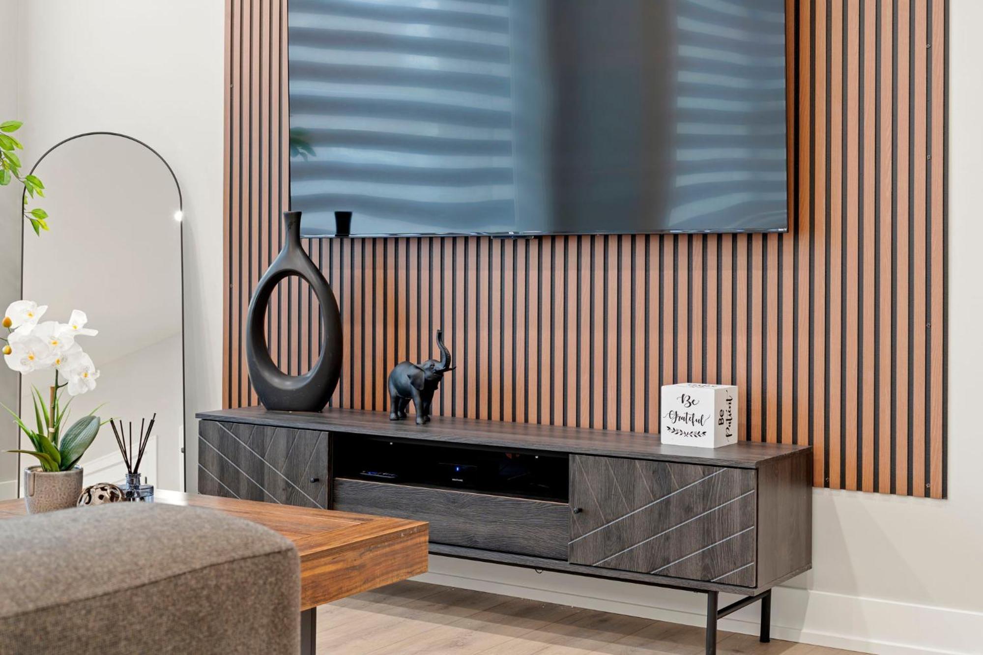 Brand New Building In The Medical District Chicago