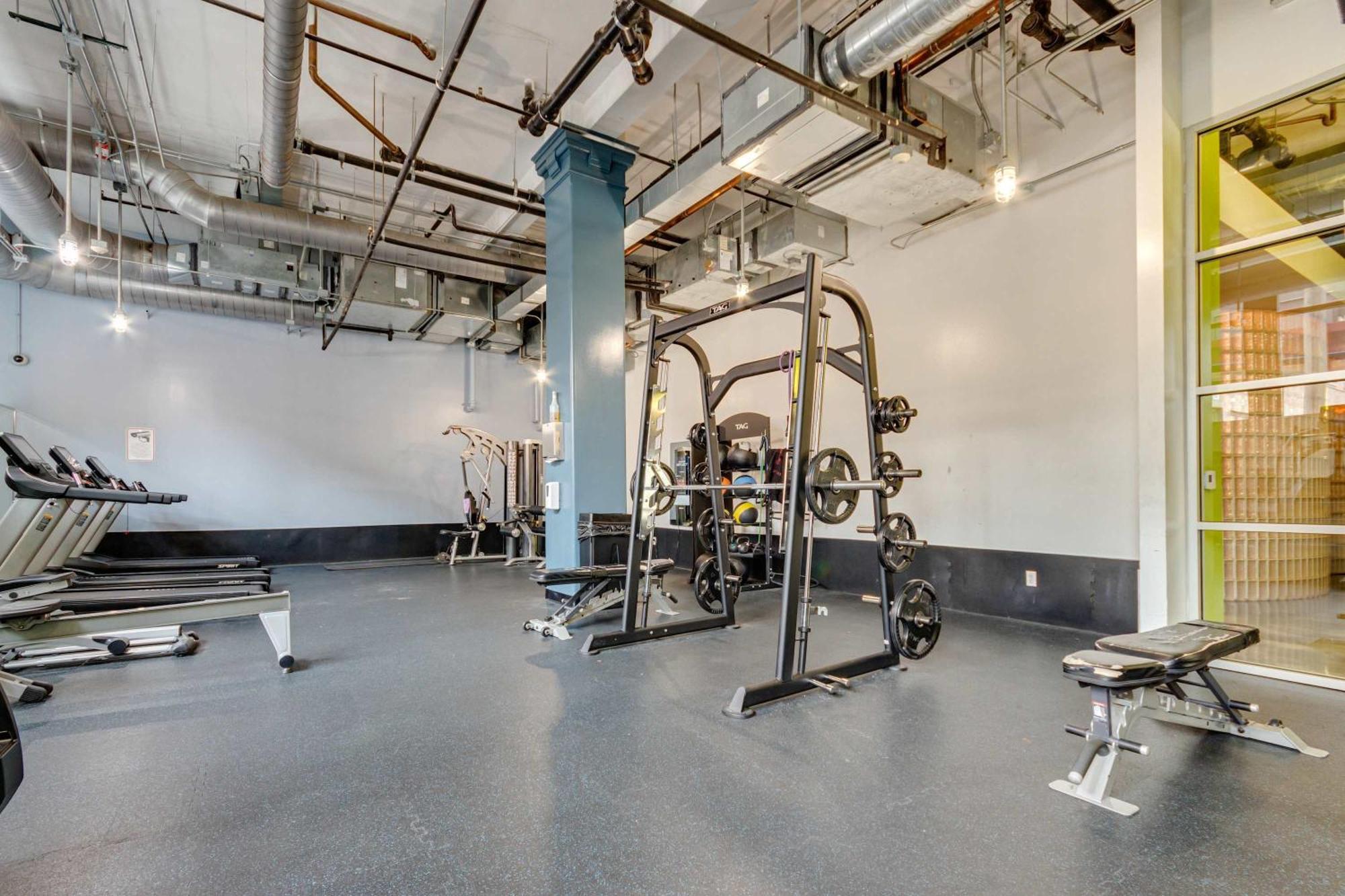 West Loop - Views With In & Out Parking 2 Apartment Chicago